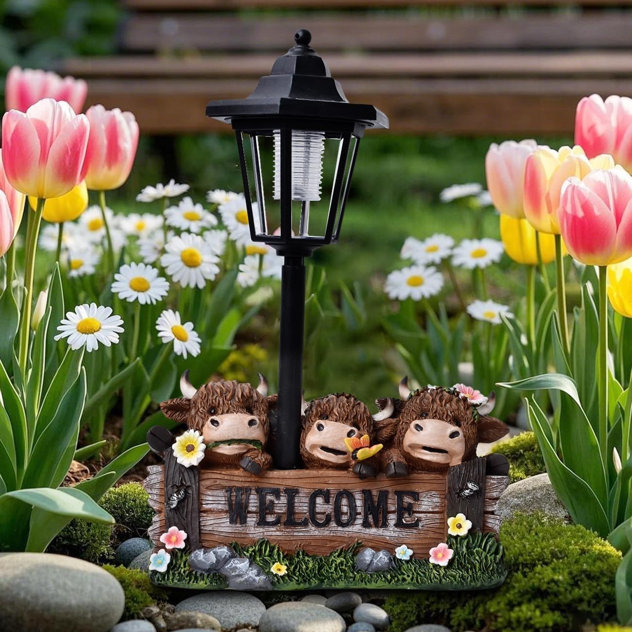 Highland Cattle Garden Ornament • Resin Outdoor Statue with Welcome Sign & Lamp
