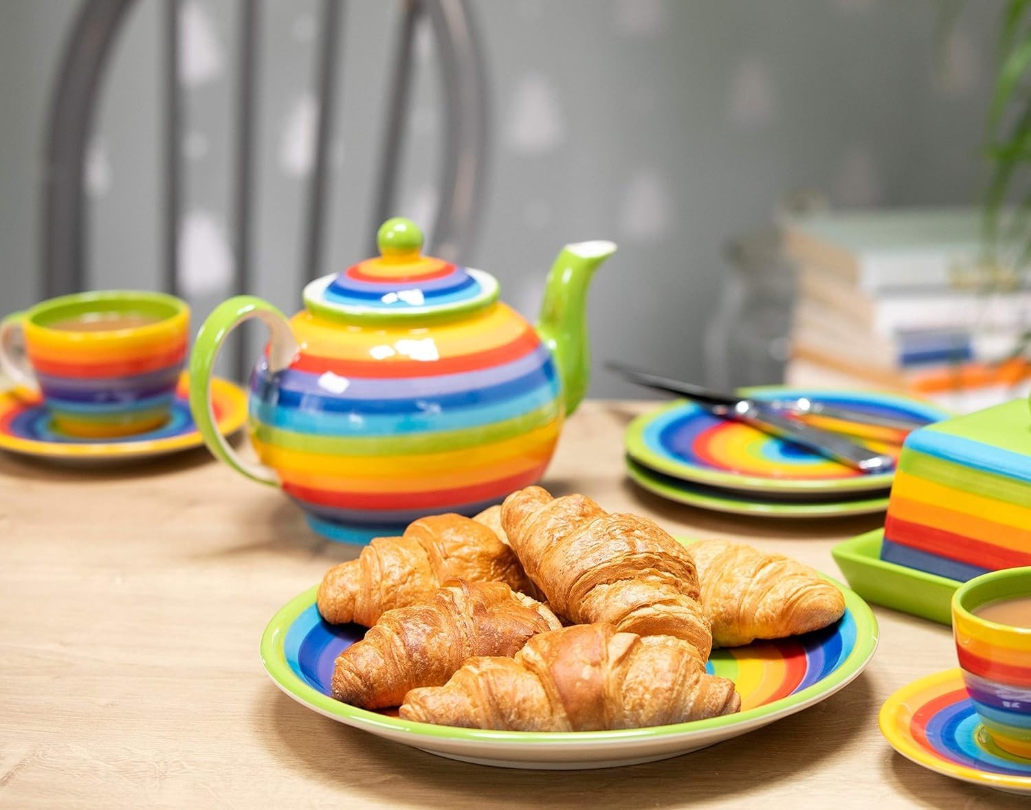 Hand Painted Rainbow Stripe Teapot 560ml Ceramic 1-2 Cup Tea Pot