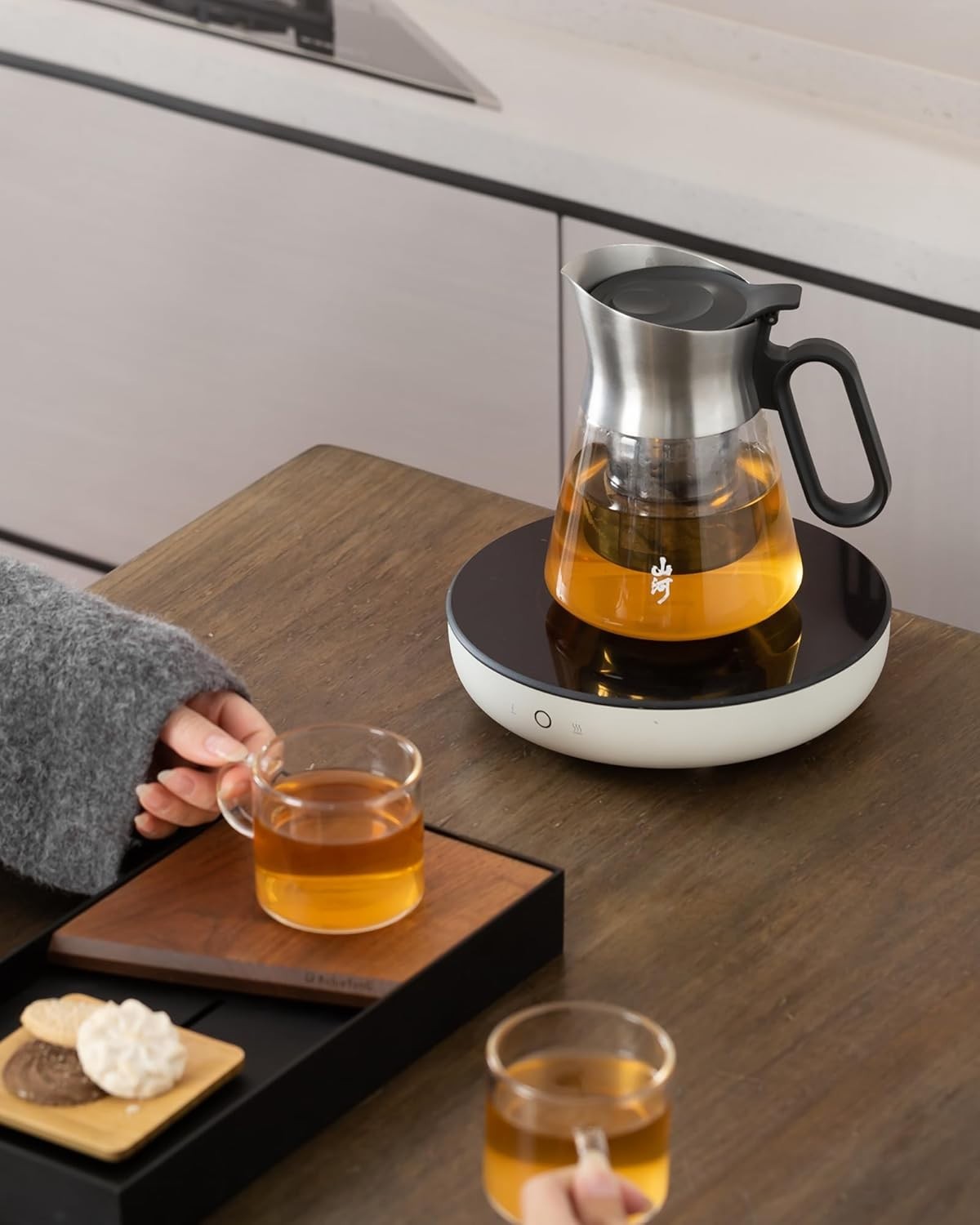680ml Glass Teapot with Infuser & 2 Cups Loose Leaf Tea Set Clear