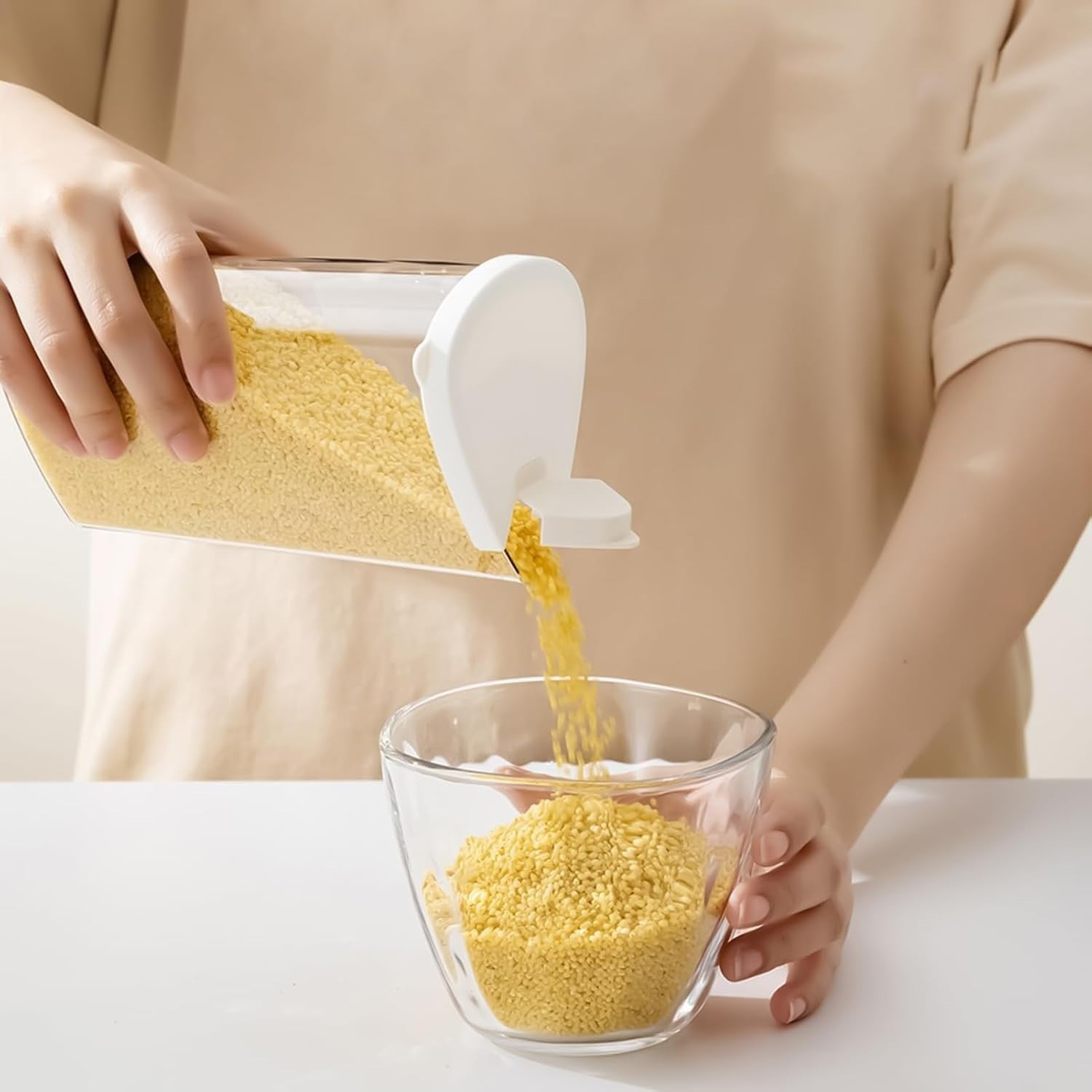 6 Grid 360° Rotating Grain Dispenser Airtight Bin