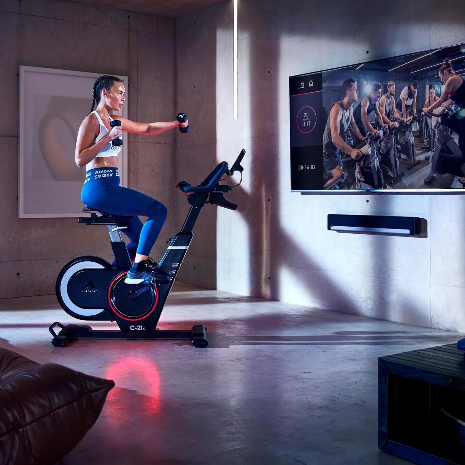 Indoor Cycling Bike 16kg Flywheel Bluetooth App Compatible 8-Level Resistance