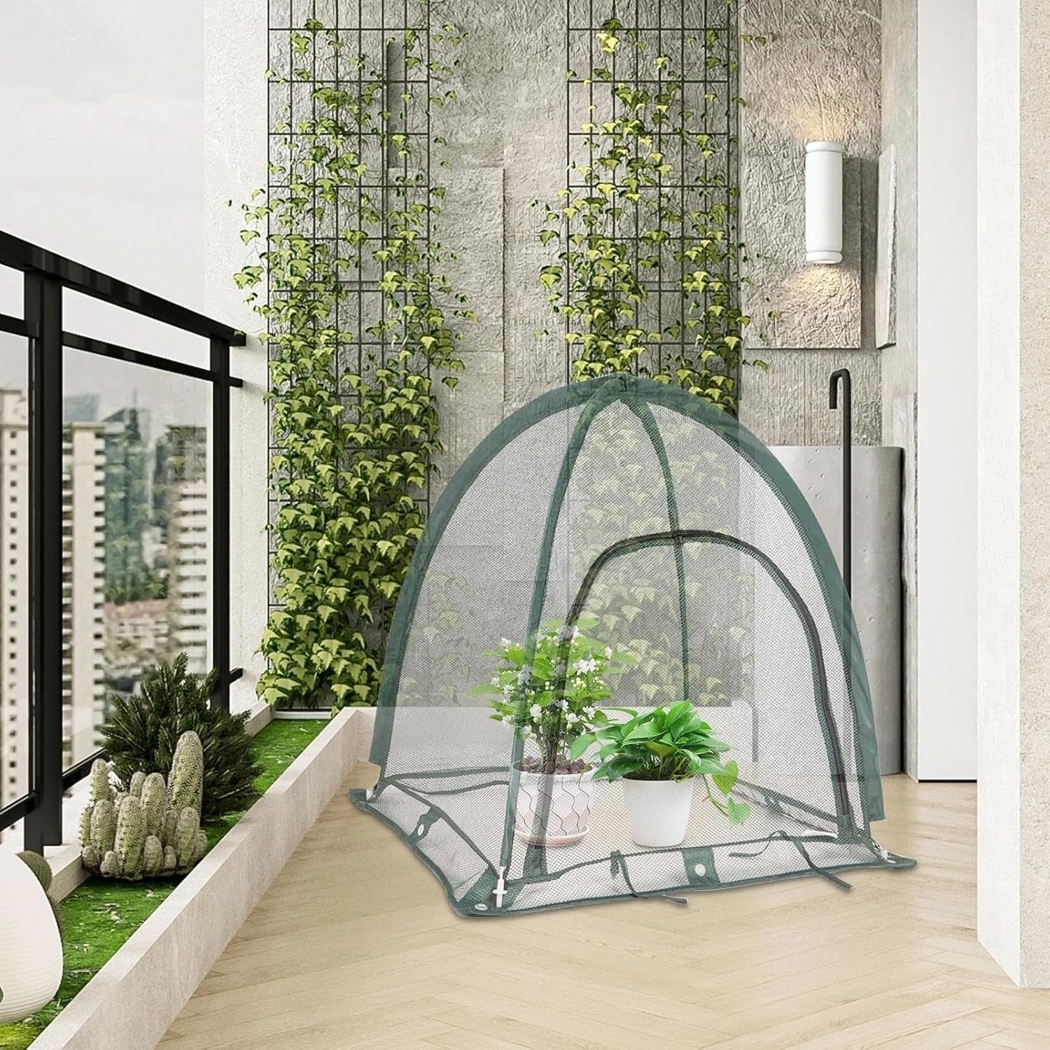 Small Pop-Up Mesh Greenhouse Tent 43x43x41cm Frost Protector for Plants