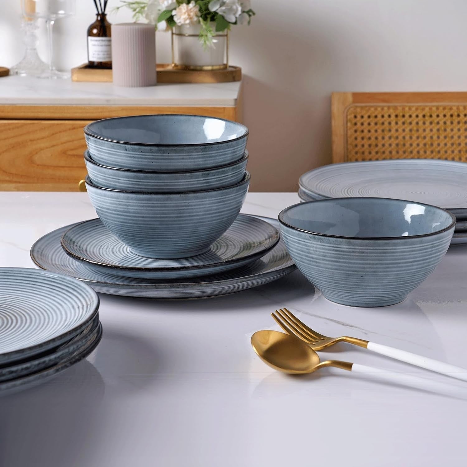 18pc Stoneware Dinnerware Set Plates Bowls Blue Swirl Service for 6