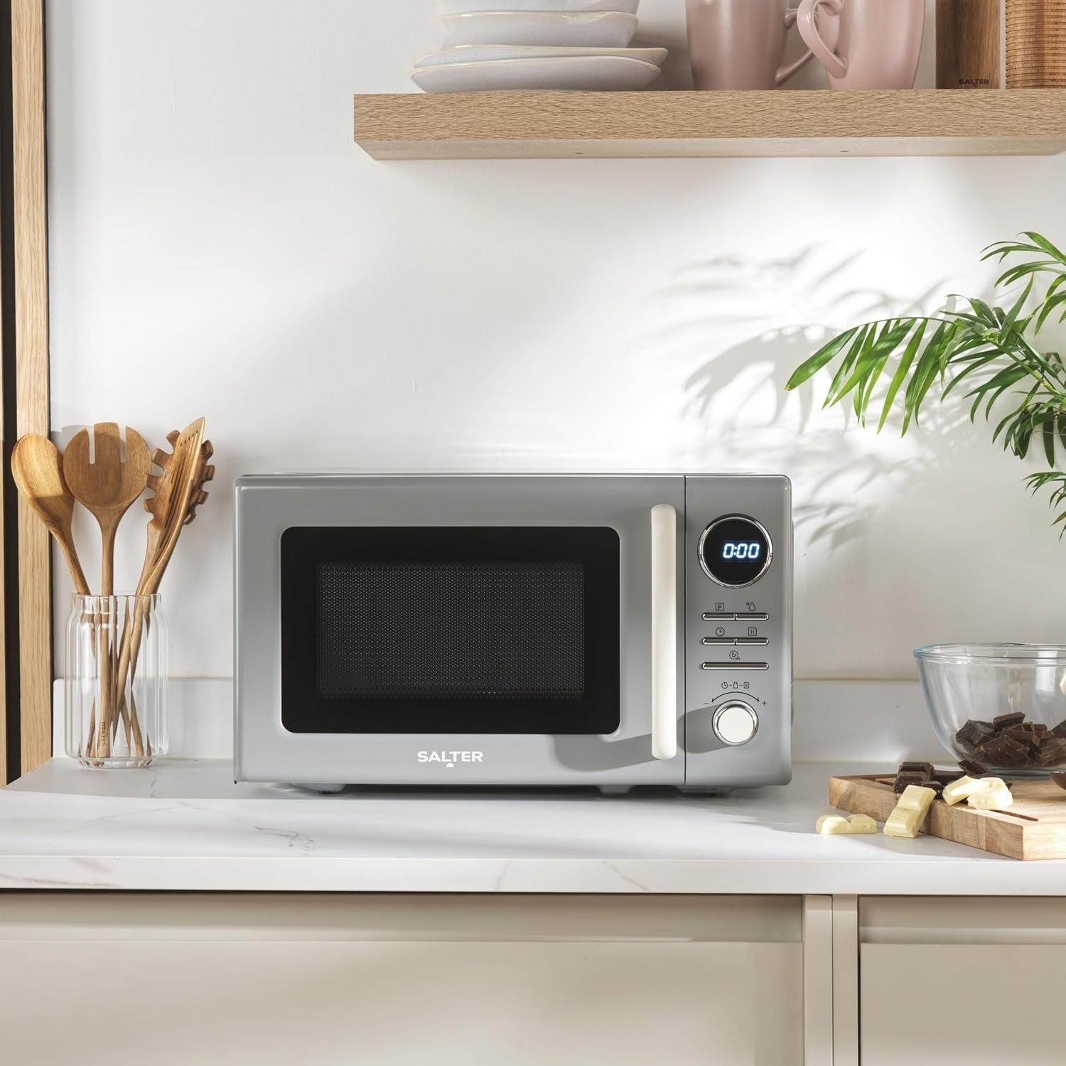 20L Retro Digital Microwave 800W 8 Presets 95min Timer Grey