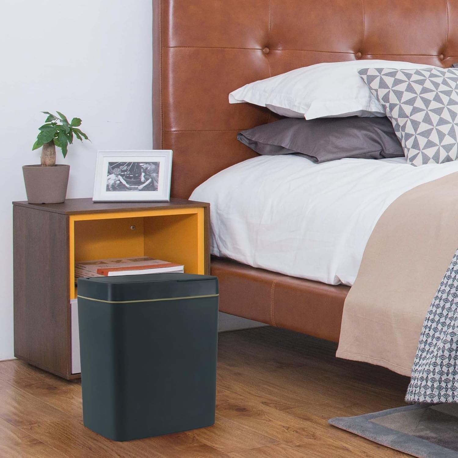 15L Green Motion Sensor Trash Bin – Slim Automatic Lid Can