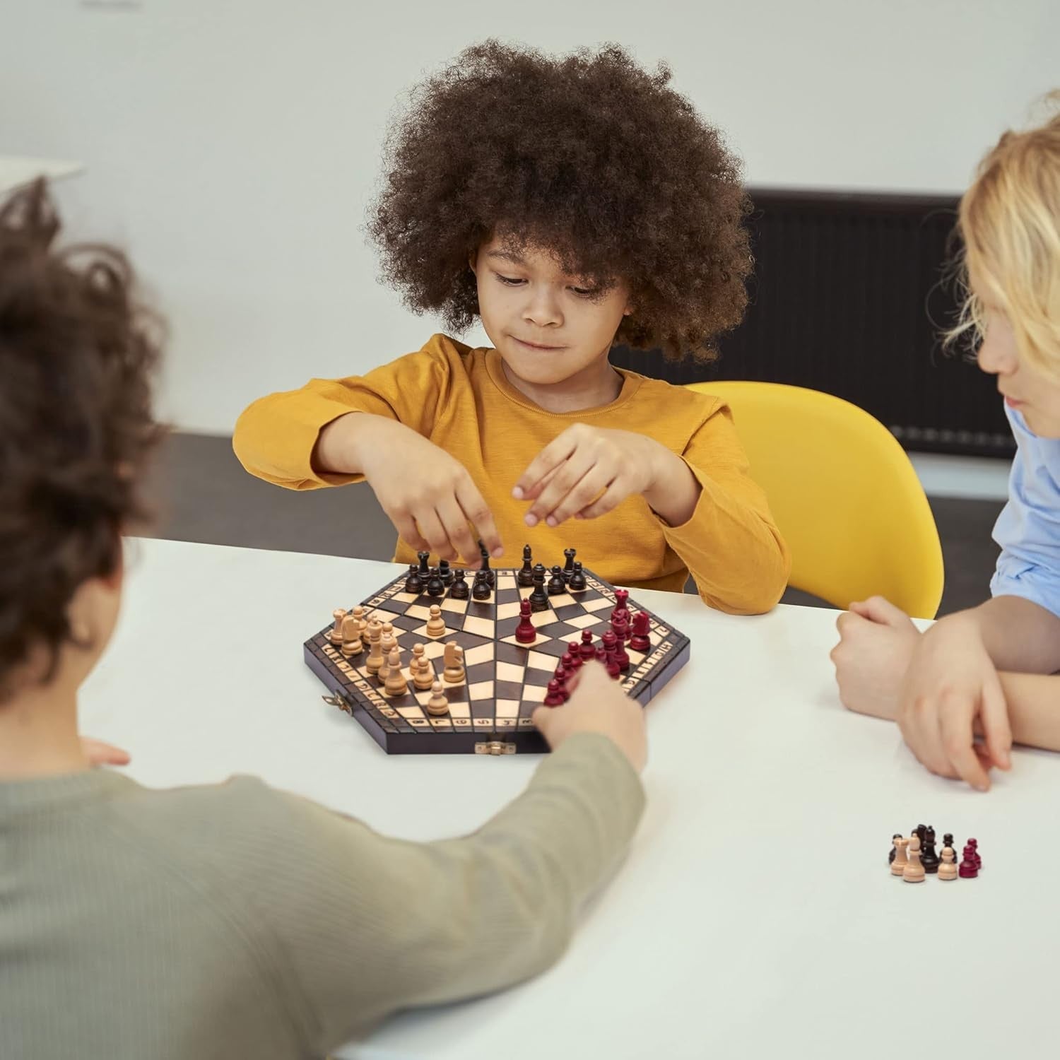 Luxury 3-Player Wooden Chess Set 32cm Hexagonal Board Handcrafted Pieces