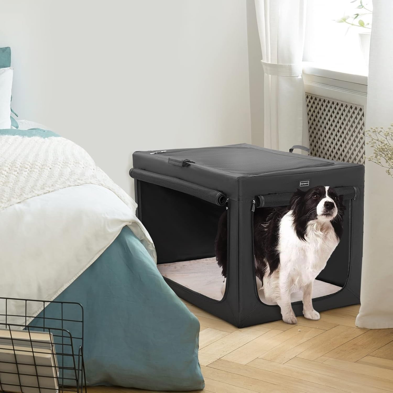 Large Soft Sided Dog Crate with Sturdy Frame, Ventilation Mesh & Fleece Mat 91x6