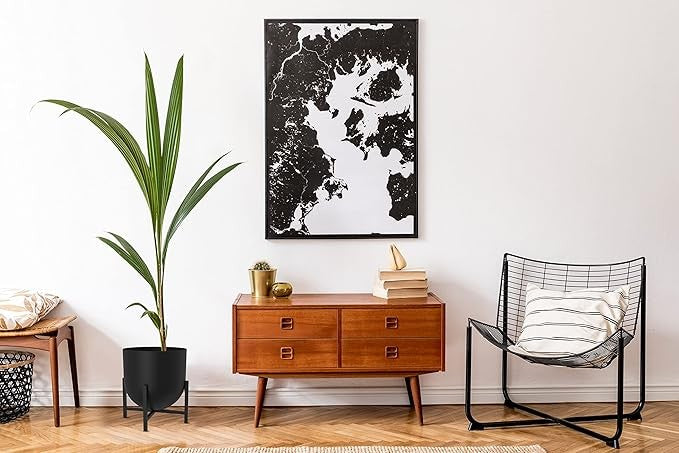 Black Metal Planter with Stand 22cm Modern Indoor Flower Pot Home Decor