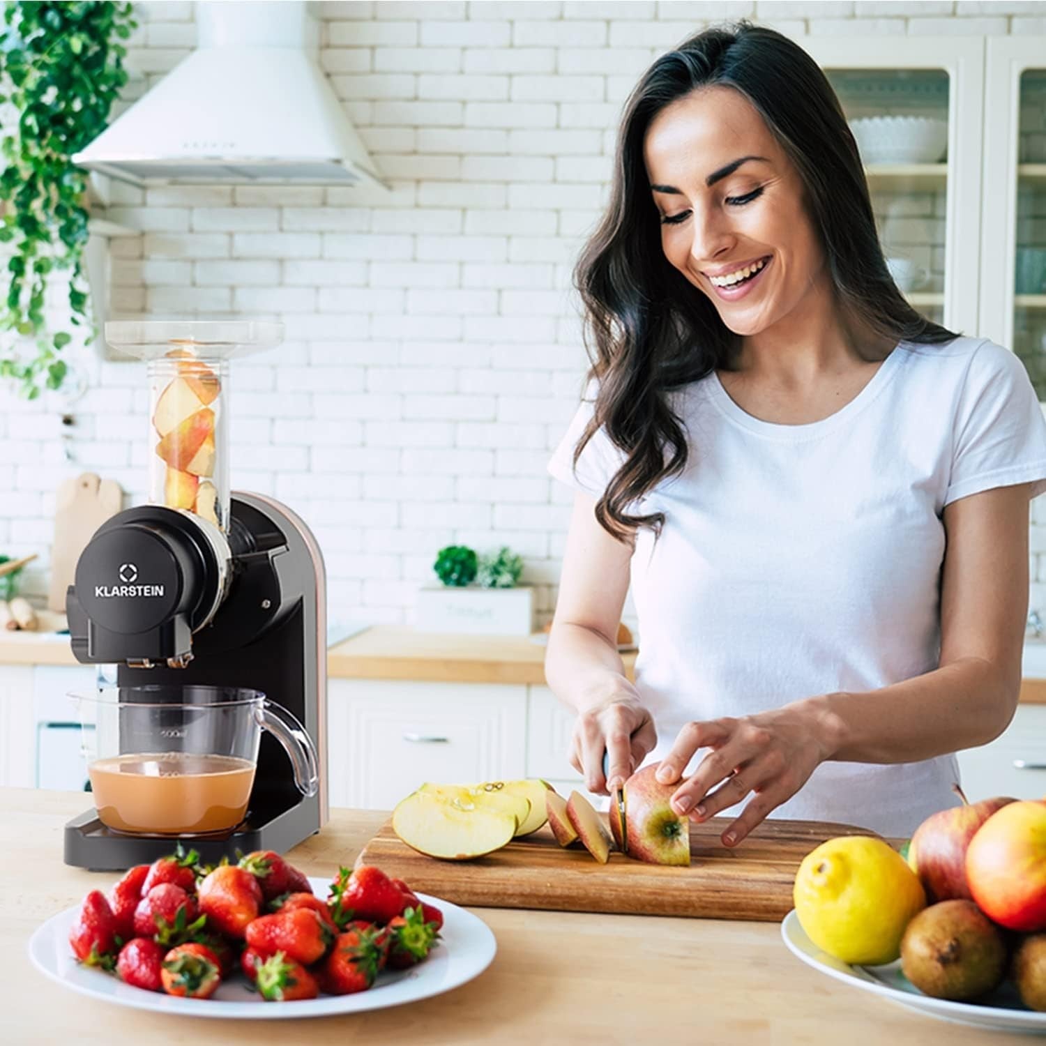 Vertical Slow Juicer 200W Quiet Cold Press BPA Free Easy Clean