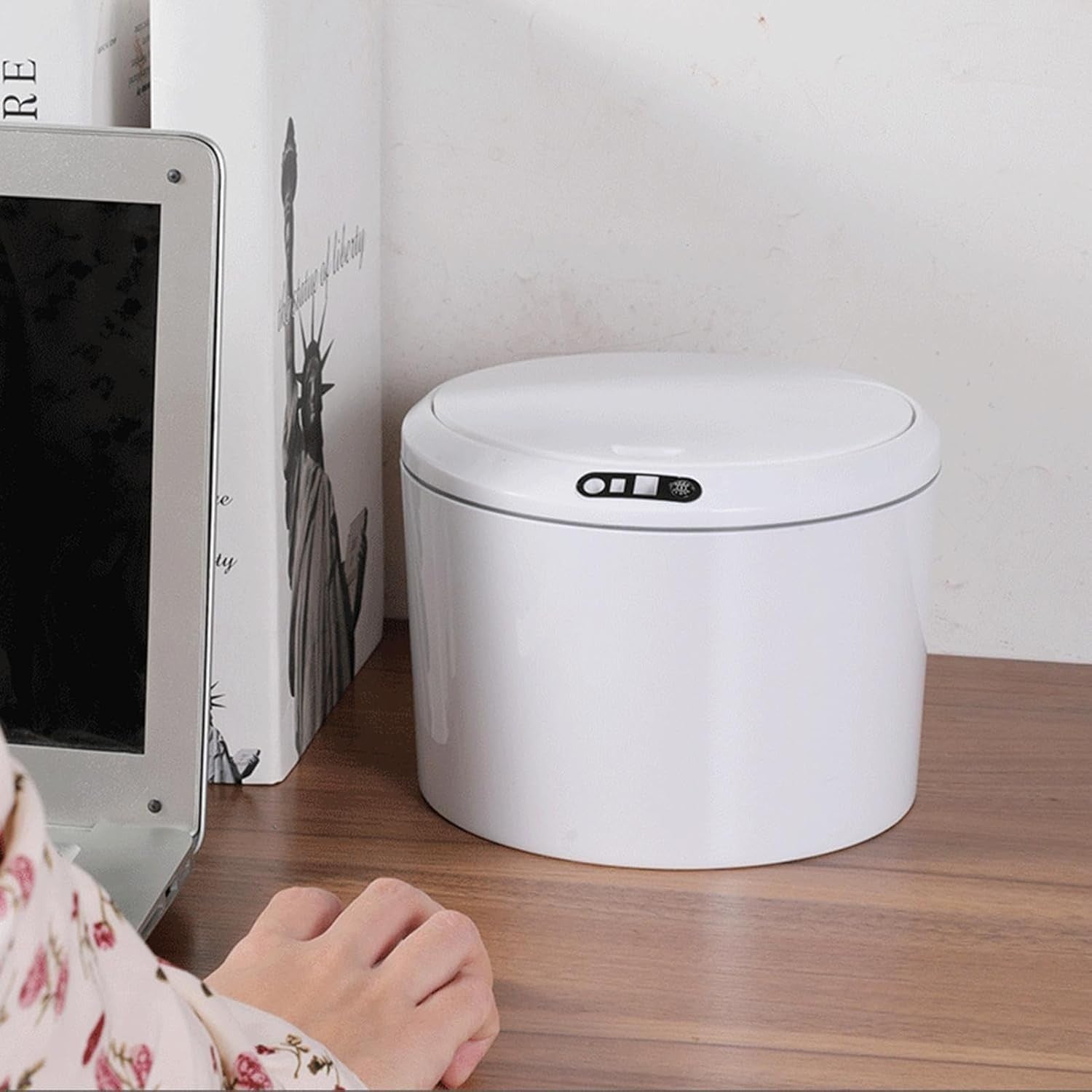 3L Automatic Touchless USB Trash Can Motion Sensor Desk Bin