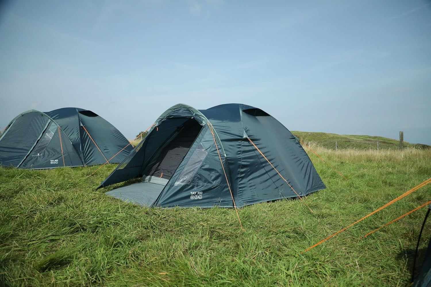 3 Person Dome Camping Tent 3000mm Waterproof Porch Dark Bedroom
