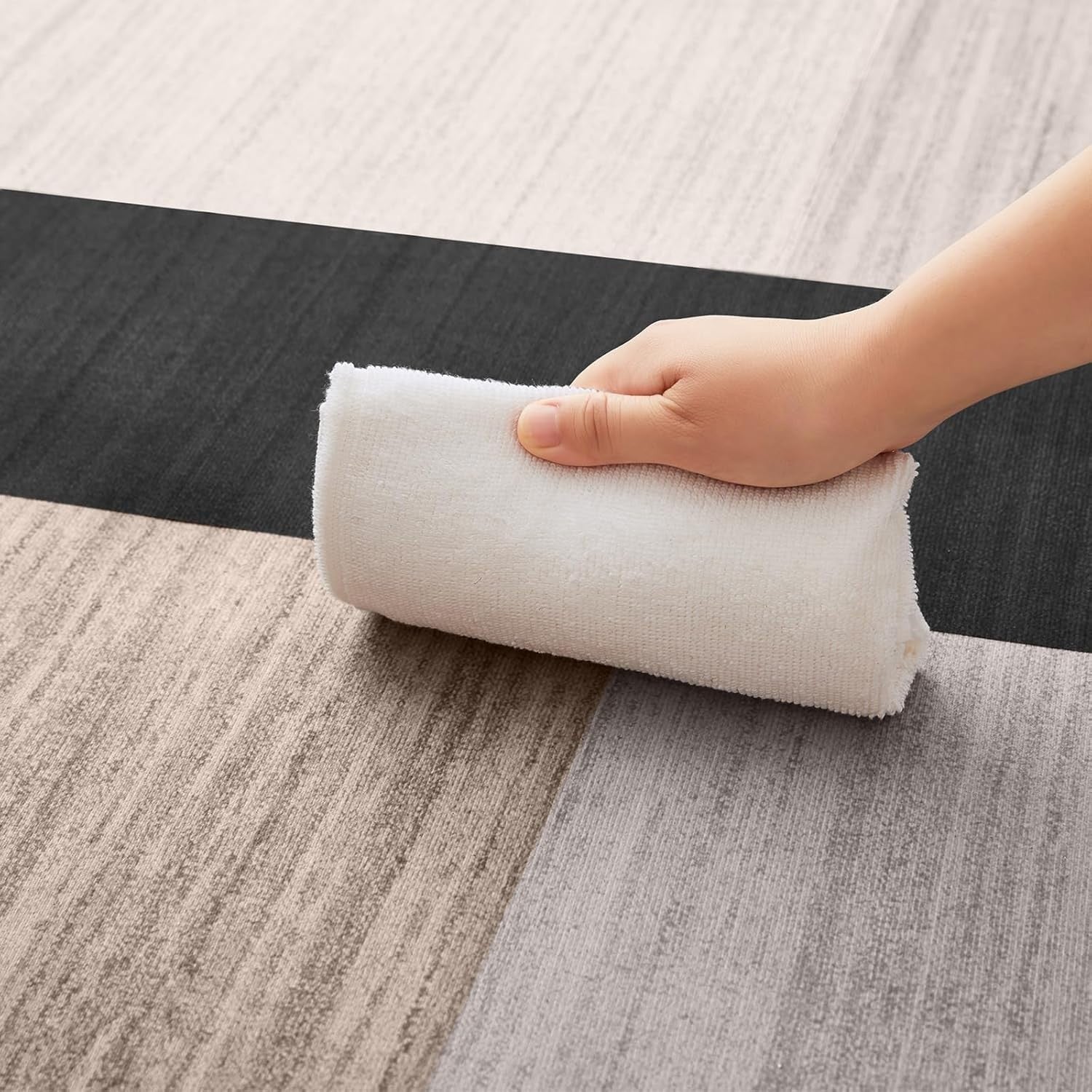Large Modern Geometric Area Rug Soft Touch Non-Shedding Floor Carpet 120x170cm