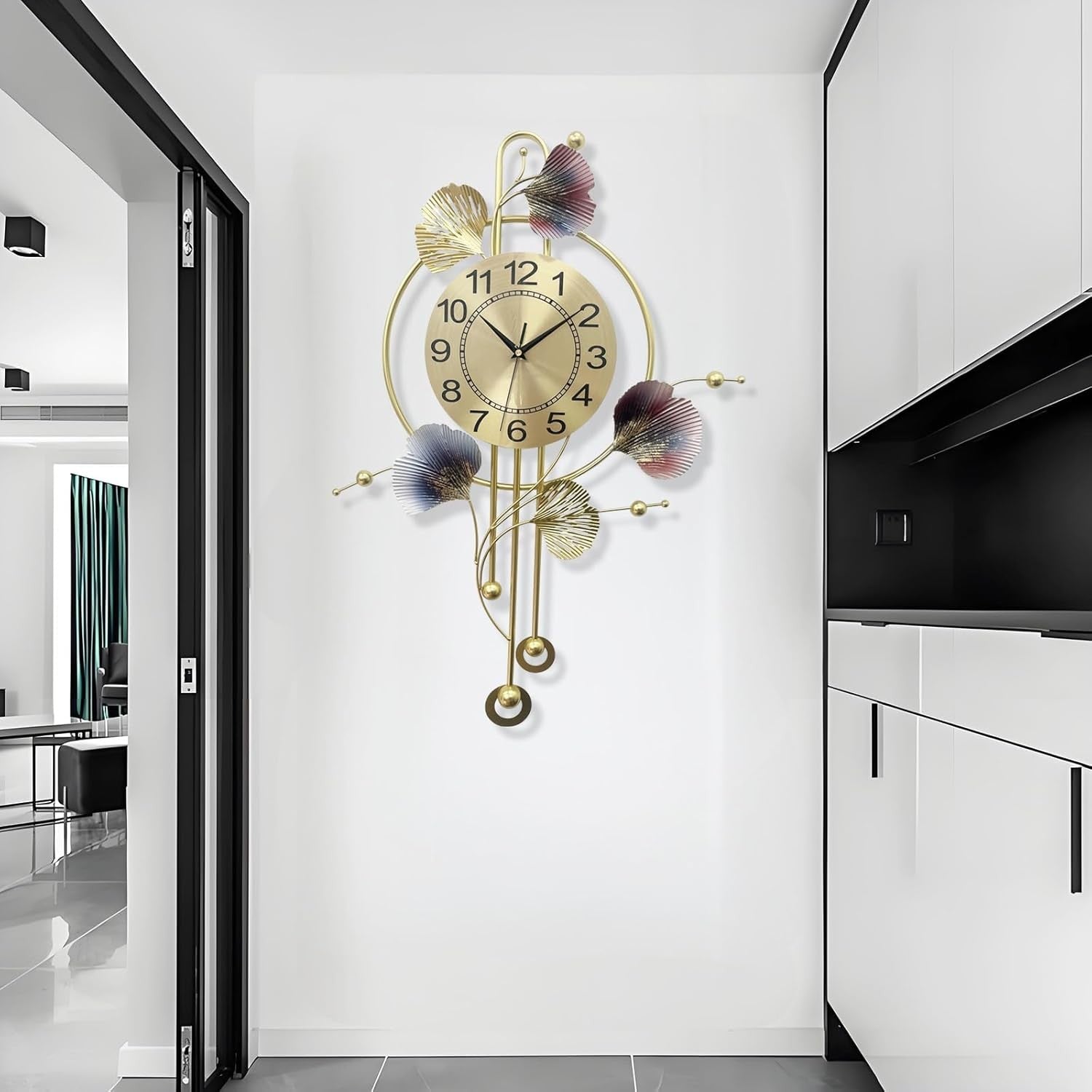 70×52cm Luxury Ginkgo Leaf Wall Clock – Silent Metal Art Pendulum Clock Home