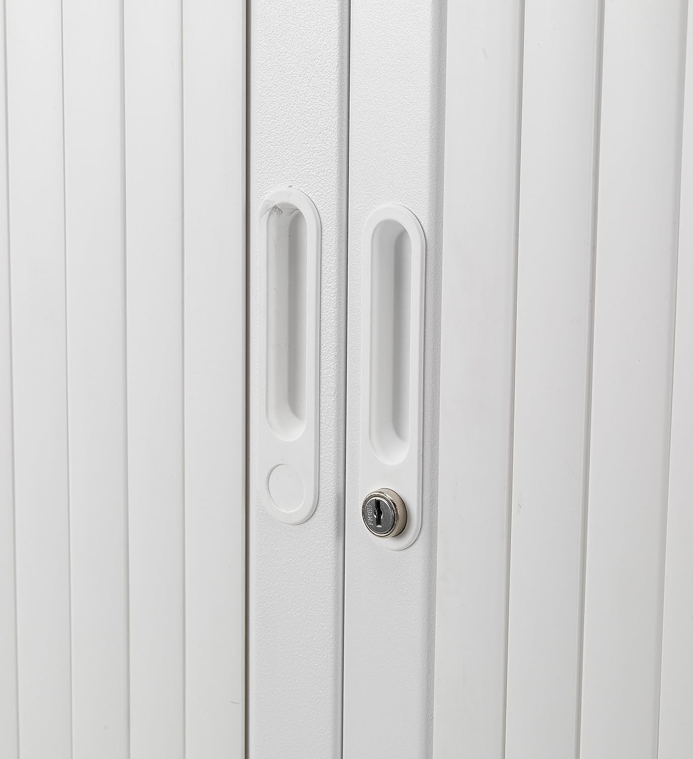 White Metal Lockable Storage Cabinet Office Cupboard with Adjustable Shelves
