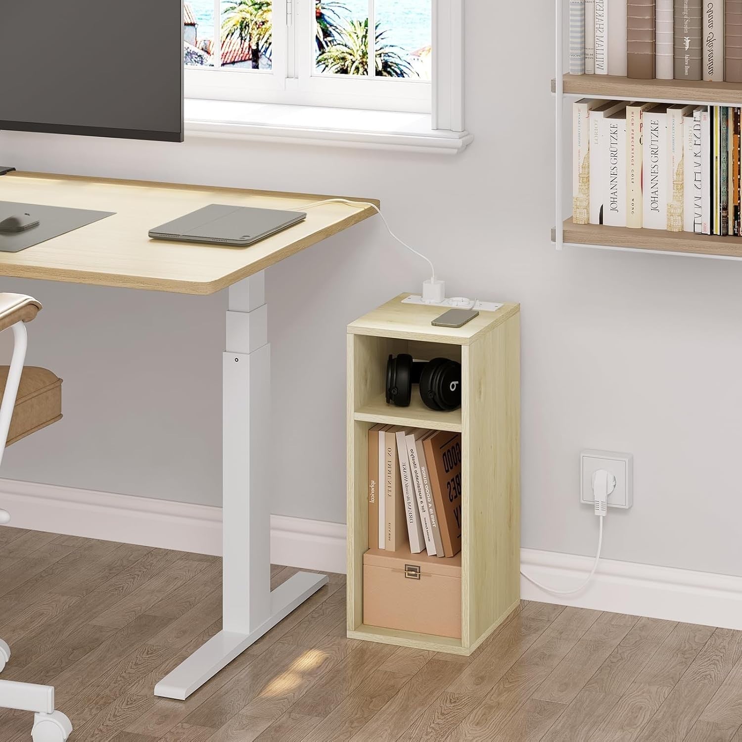 Set of 2 Bedside Tables with USB Ports & Power Sockets – Light Oak Nightstands