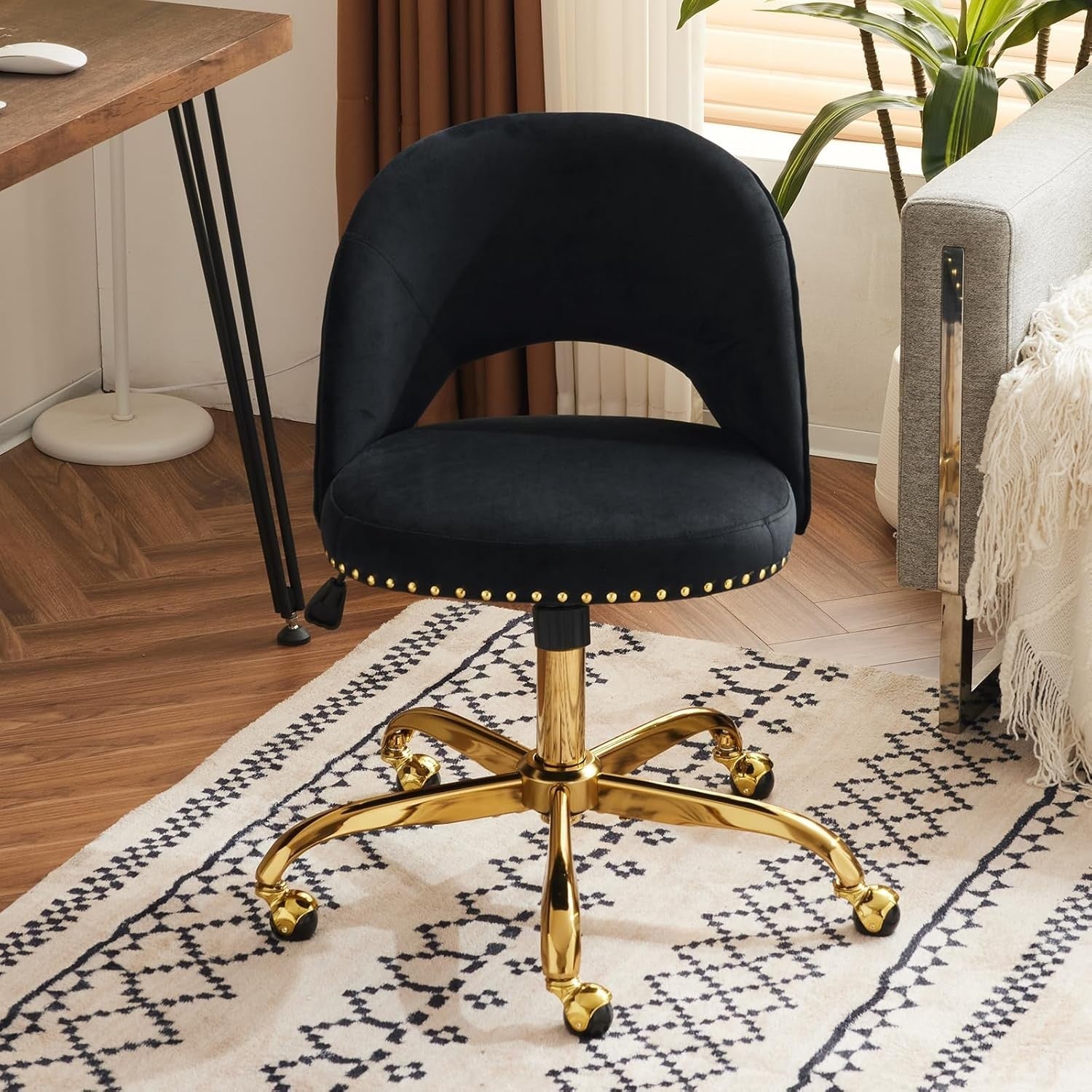 Black Velvet Swivel Vanity Chair – Adjustable Height Desk & Makeup Seat