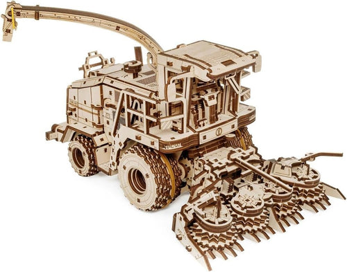 580PCS 3D Wooden Forage Harvester Puzzle – DIY Mechanical Model Gift