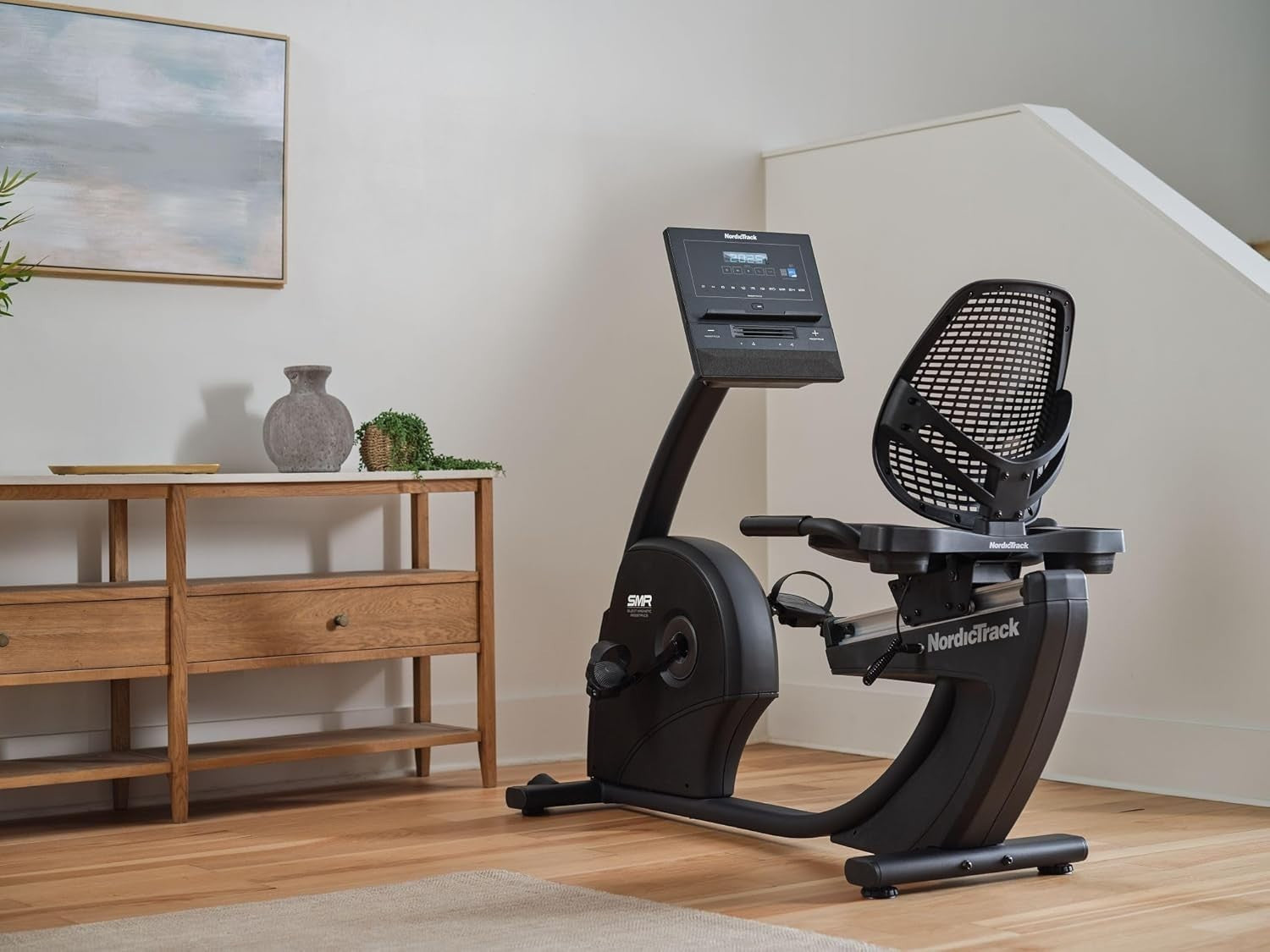 Recumbent Exercise Bike Magnetic 26 Level LCD Bluetooth Adjustable Seat Home