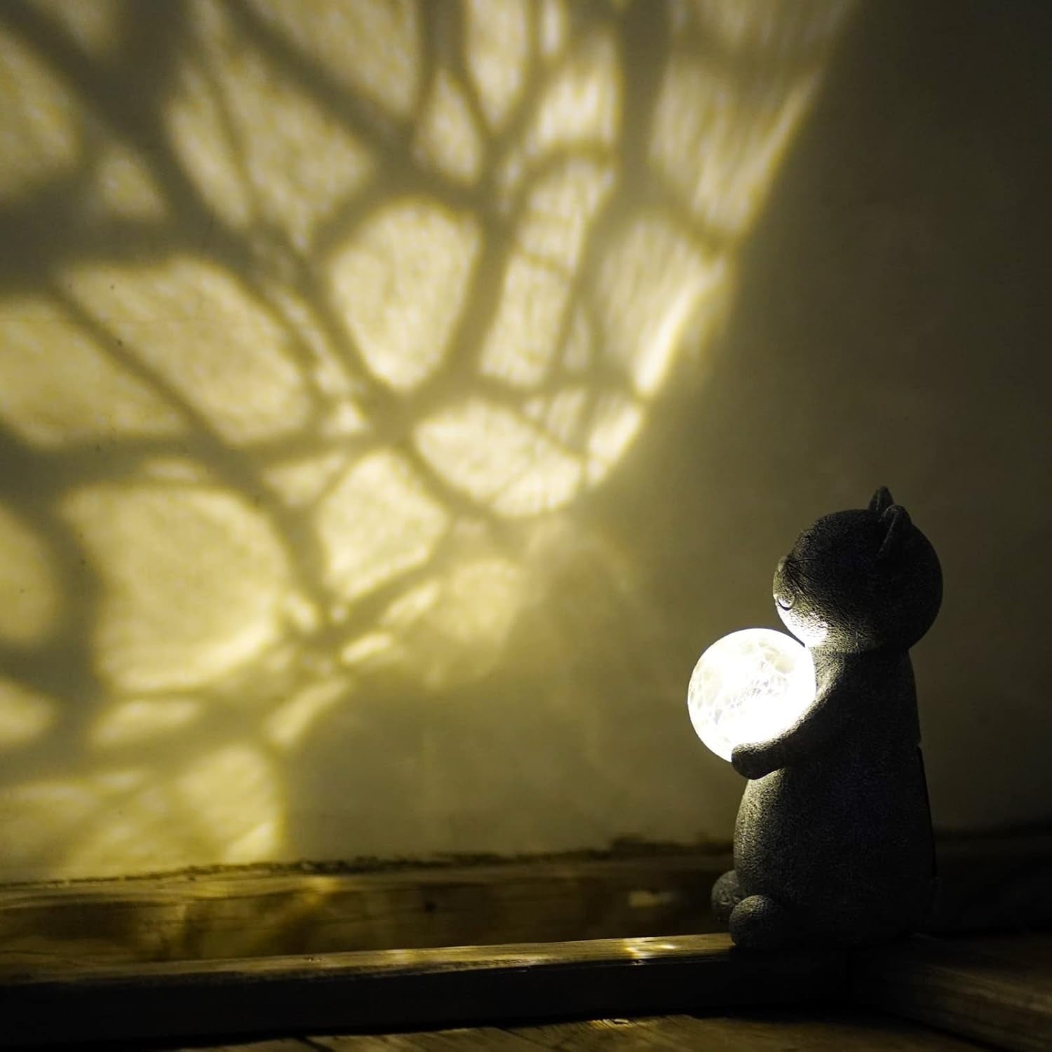 Solar Cat Garden Ornament with Glowing Ball – Waterproof Resin Decor Light
