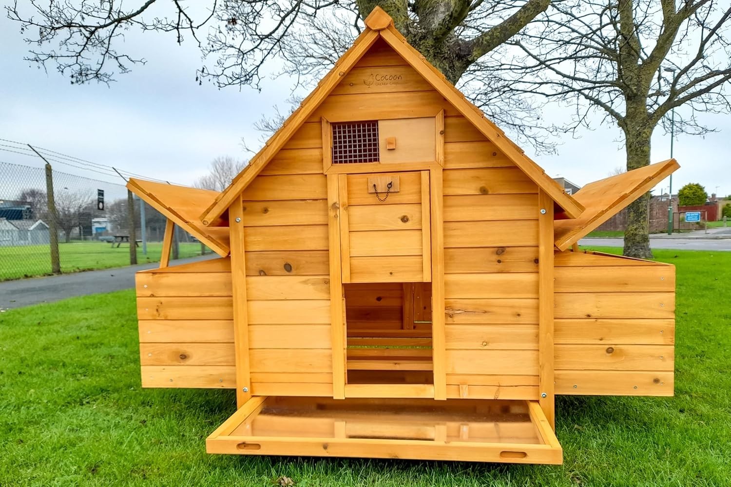 Large Wooden Chicken Coop with 6 Nest Boxes Auto Door Ready 6–10 Hens