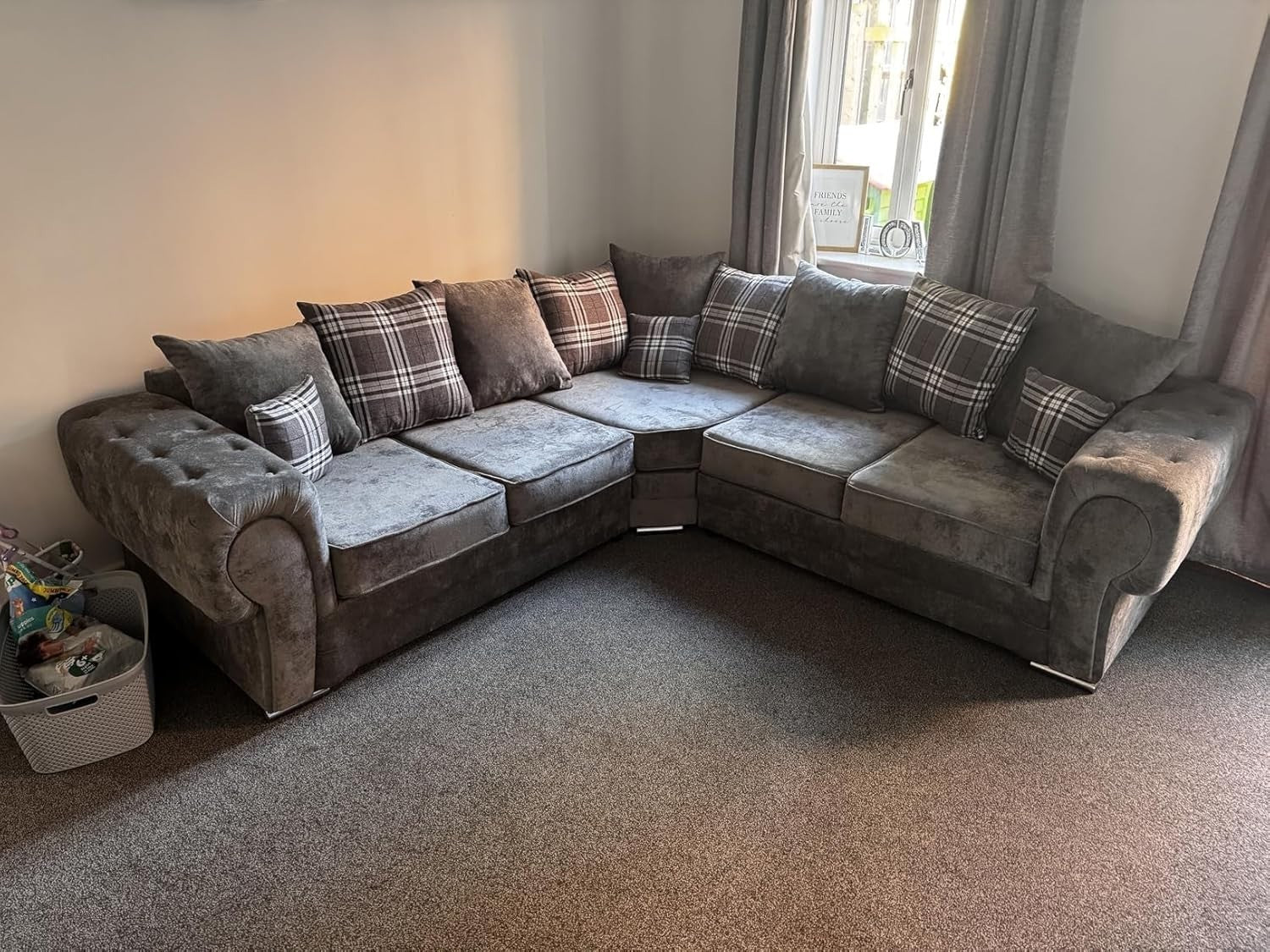 5 Seater Grey Chesterfield Corner Sofa | 240x240cm L Shape Scatterback