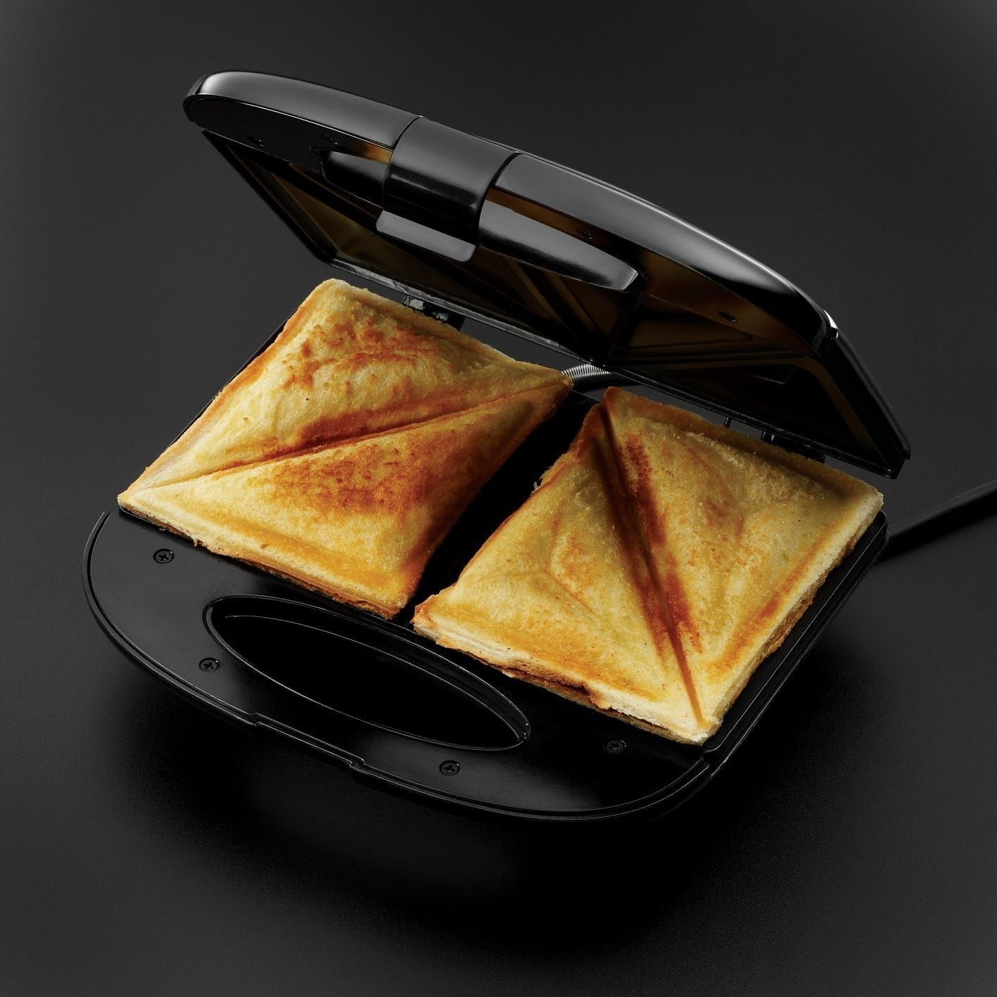 2-Slice Sandwich Toaster Non-Stick Plates Temperature Control Black