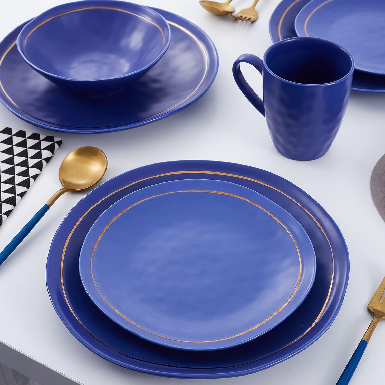Blue Porcelain Dinnerware Set 16 Piece Service for 4 Dishwasher Safe