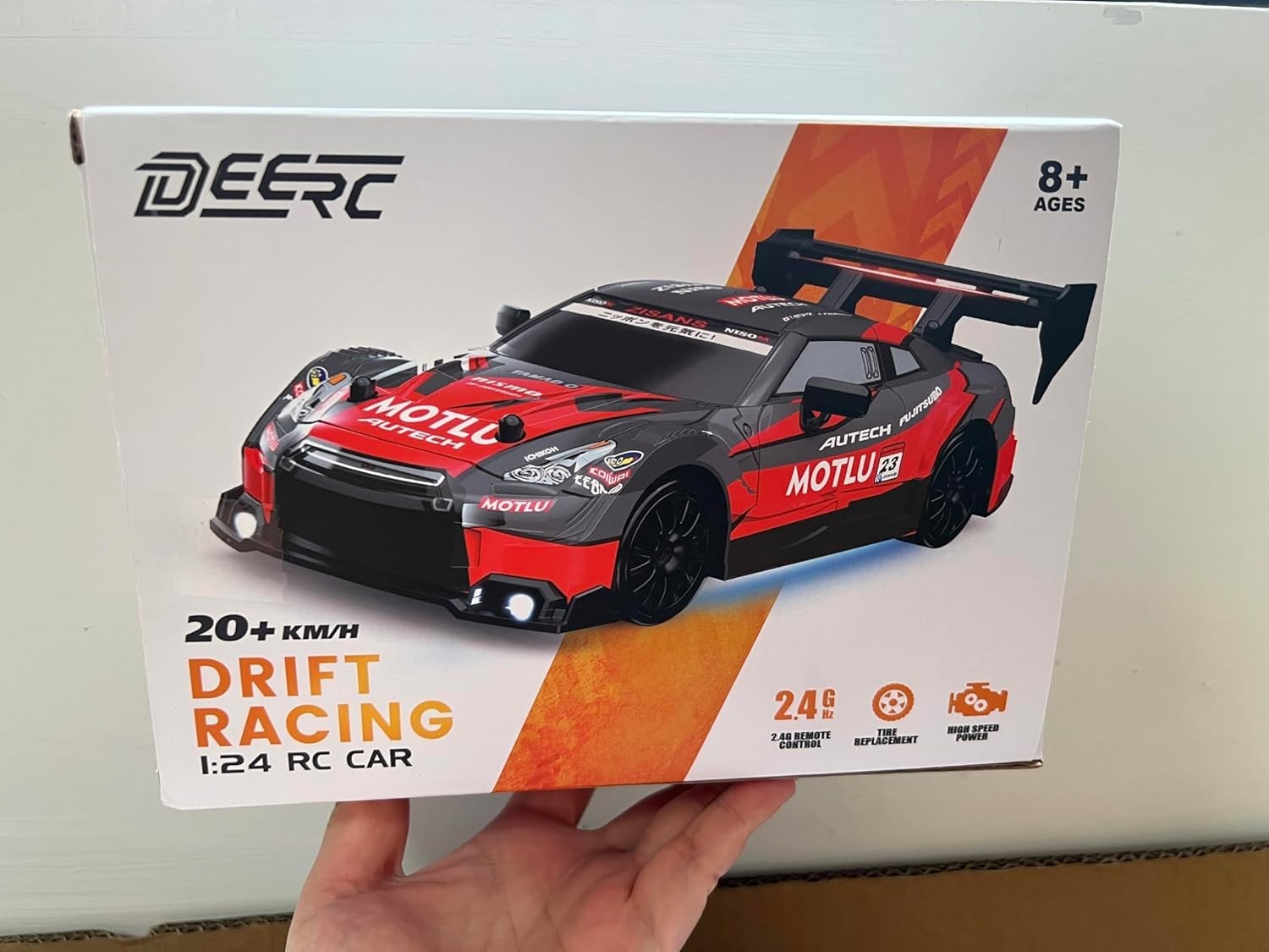 4WD RC Drift Car with Lights, 2 Shells, 2 Batteries & Cones – 40mins