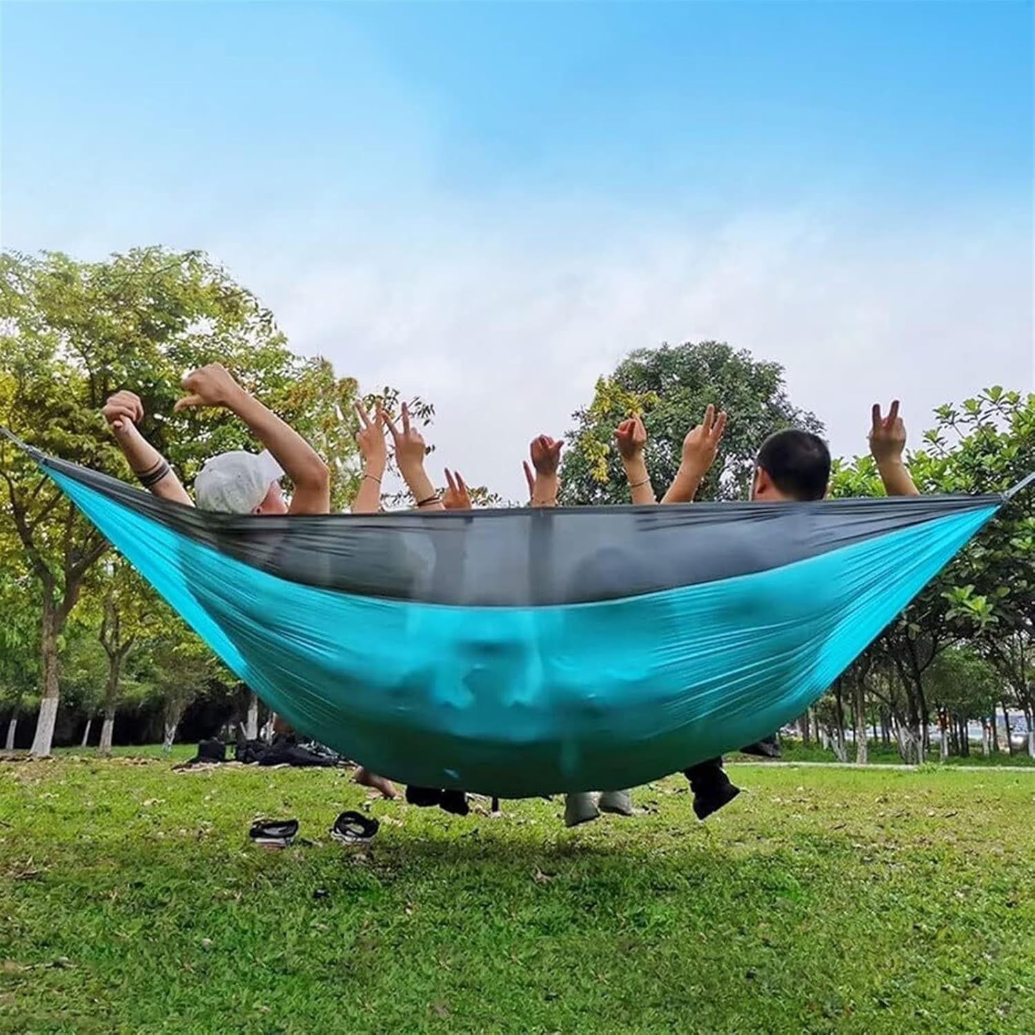 Camping Hammock Lightweight 300x200cm Portable Outdoor Bed Holds 440lbs Green