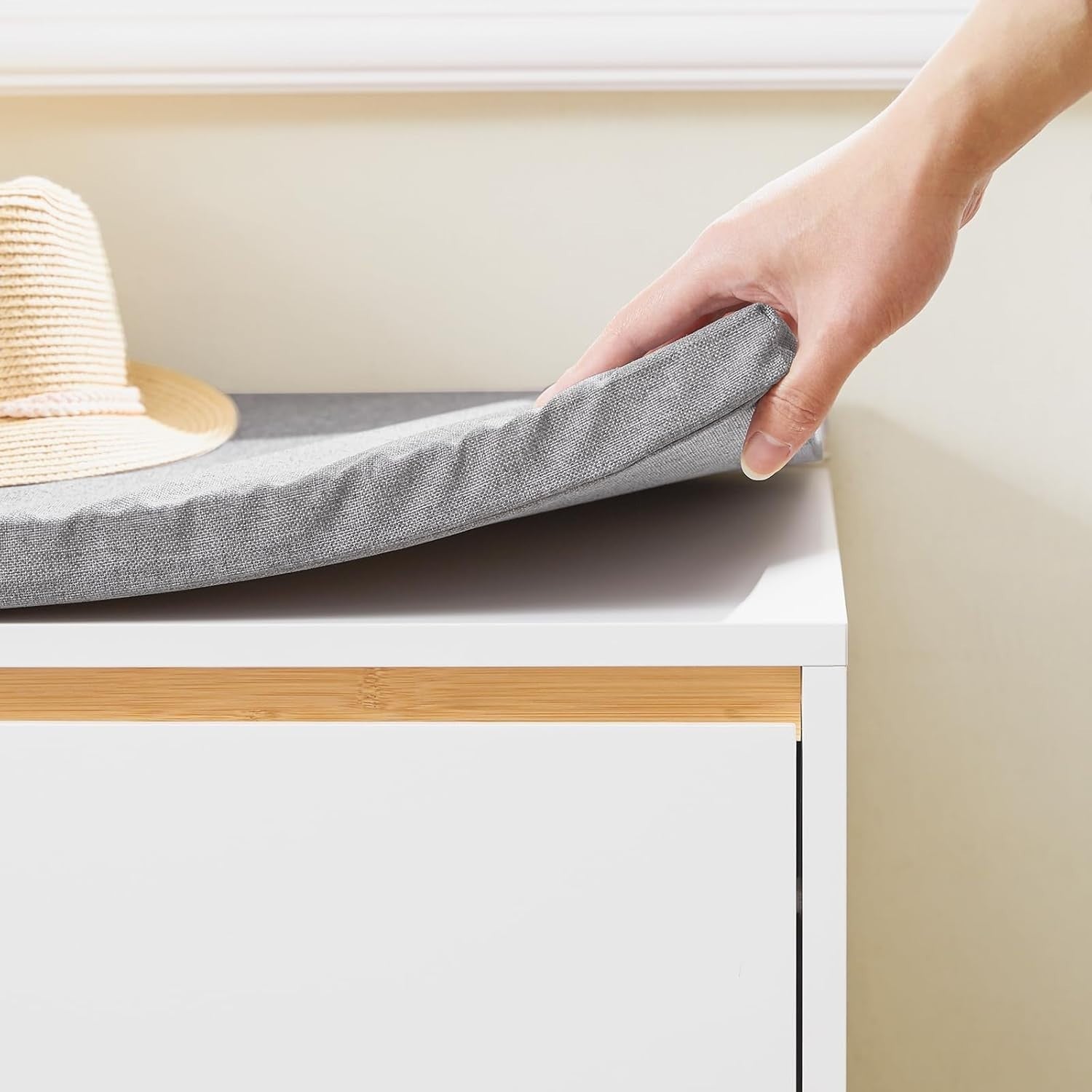 White Shoe Storage Bench with Cushion & Flip Drawer Hallway Cabinet 60x34x55cm