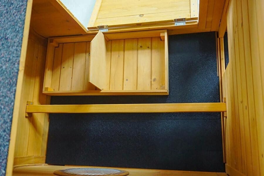 Curved Wooden Chicken Coop Hen House Night Shutter Easy Clean Floor