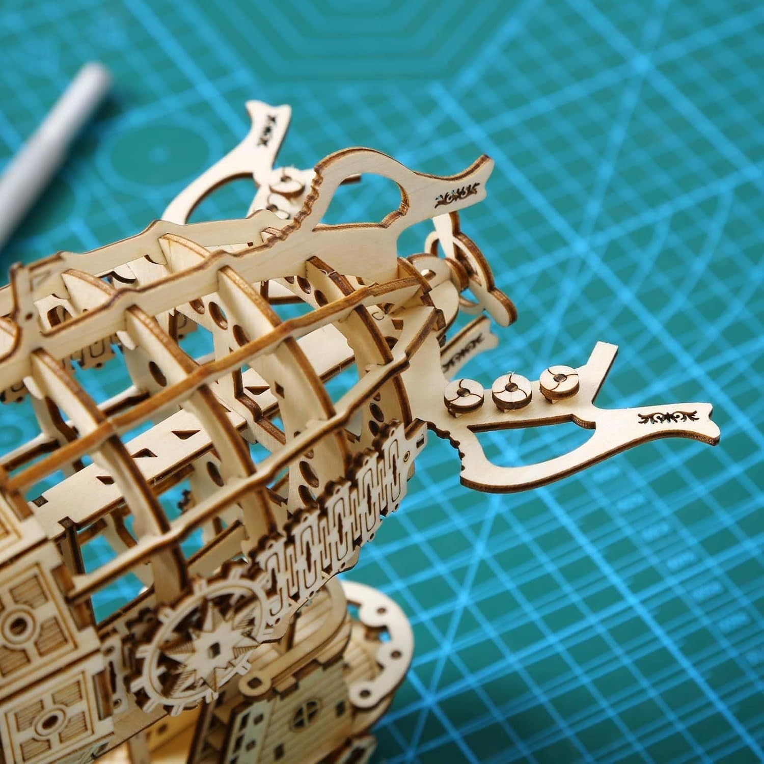 3D Wooden Airship Puzzle Model Kit Adults DIY Steampunk Decor Gift