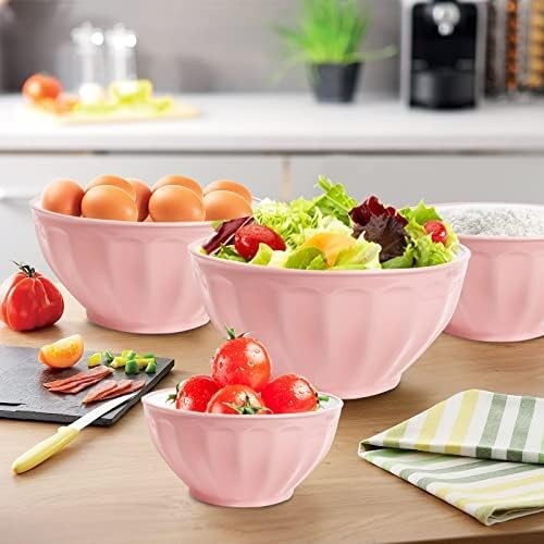 4-Piece Large Plastic Mixing Bowls Set with Lids & Whisk Microwave Safe