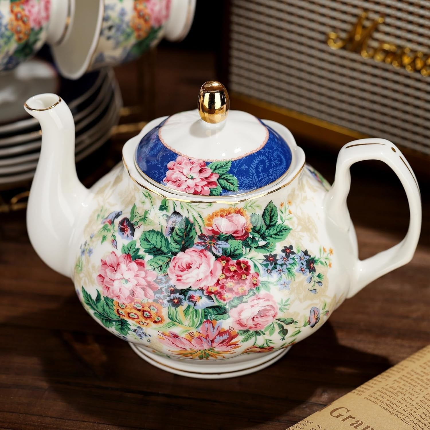 15 Piece Bone China Tea Set Floral Teapot Cups Saucers Vintage Afternoon Tea