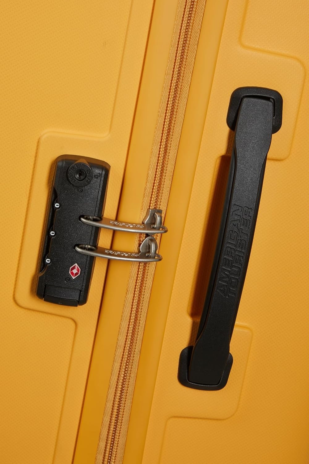 68cm Medium Hard Shell Suitcase Lightweight 4 Spinner Wheels TSA Lock