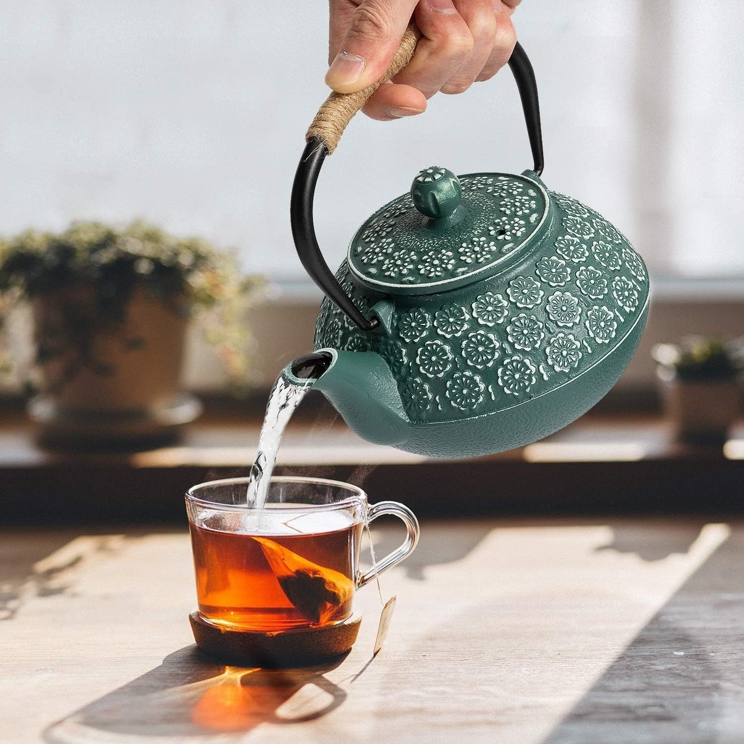 Cast Iron Teapot 900ml Japanese Tetsubin Tea Pot w/ Infuser Green
