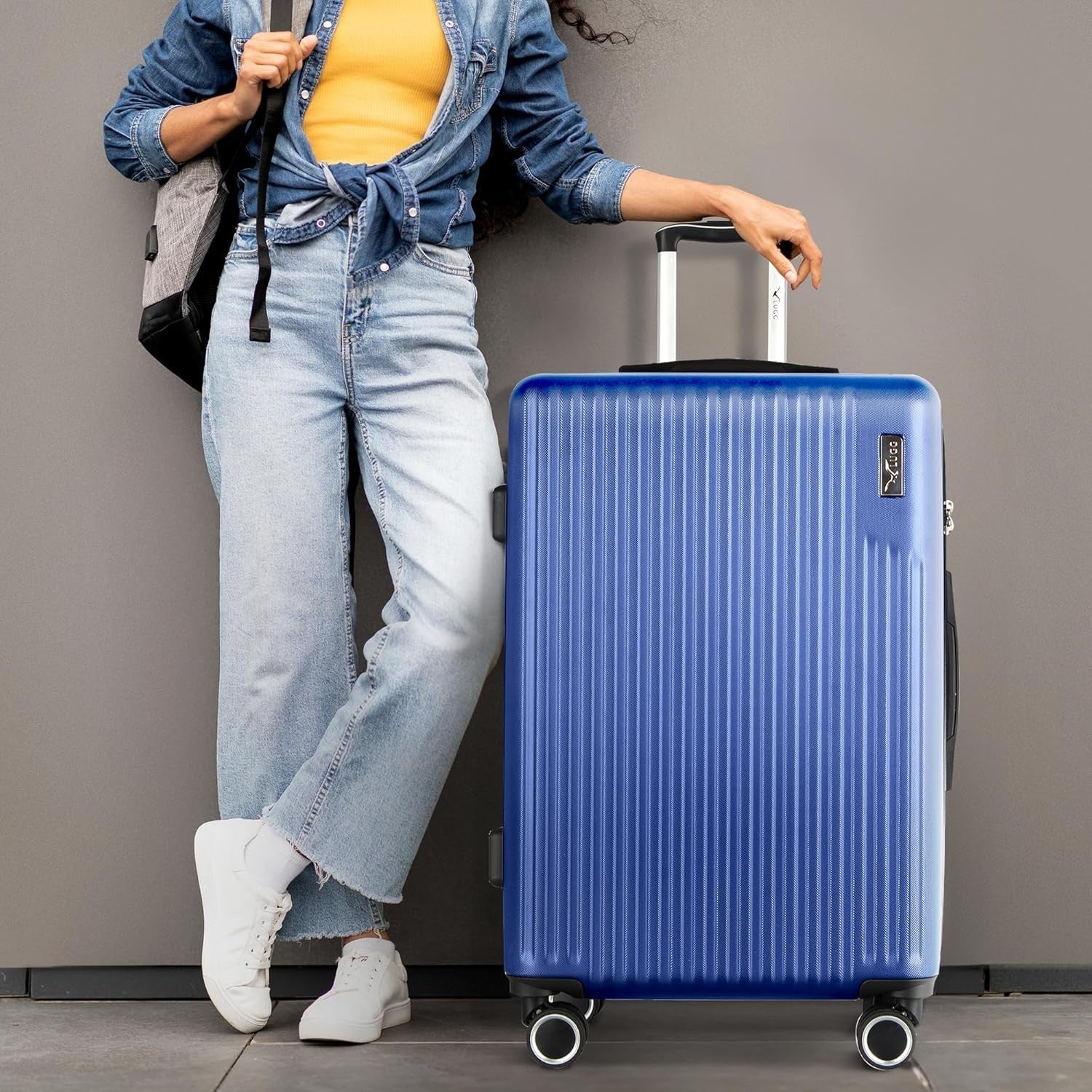 28in Large Hold Suitcase ABS Hard Shell TSA Indent Lock 360 Spinner