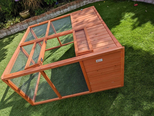 Outdoor Rabbit Run Foldable Wooden Shelter Guinea Pig Playpen Secure Cage