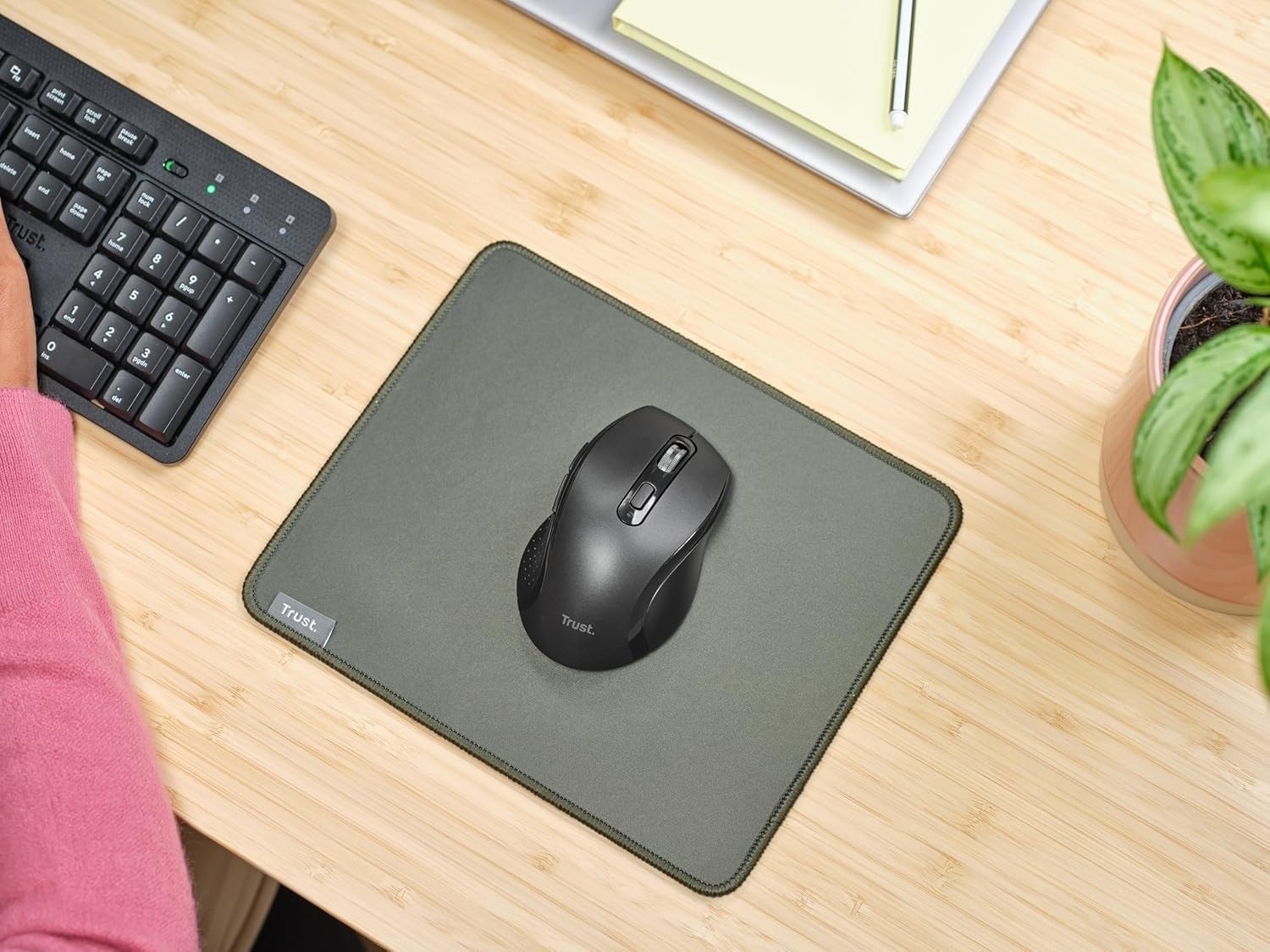 Wireless Mouse 6 Button Adjustable DPI 10m Range USB Black