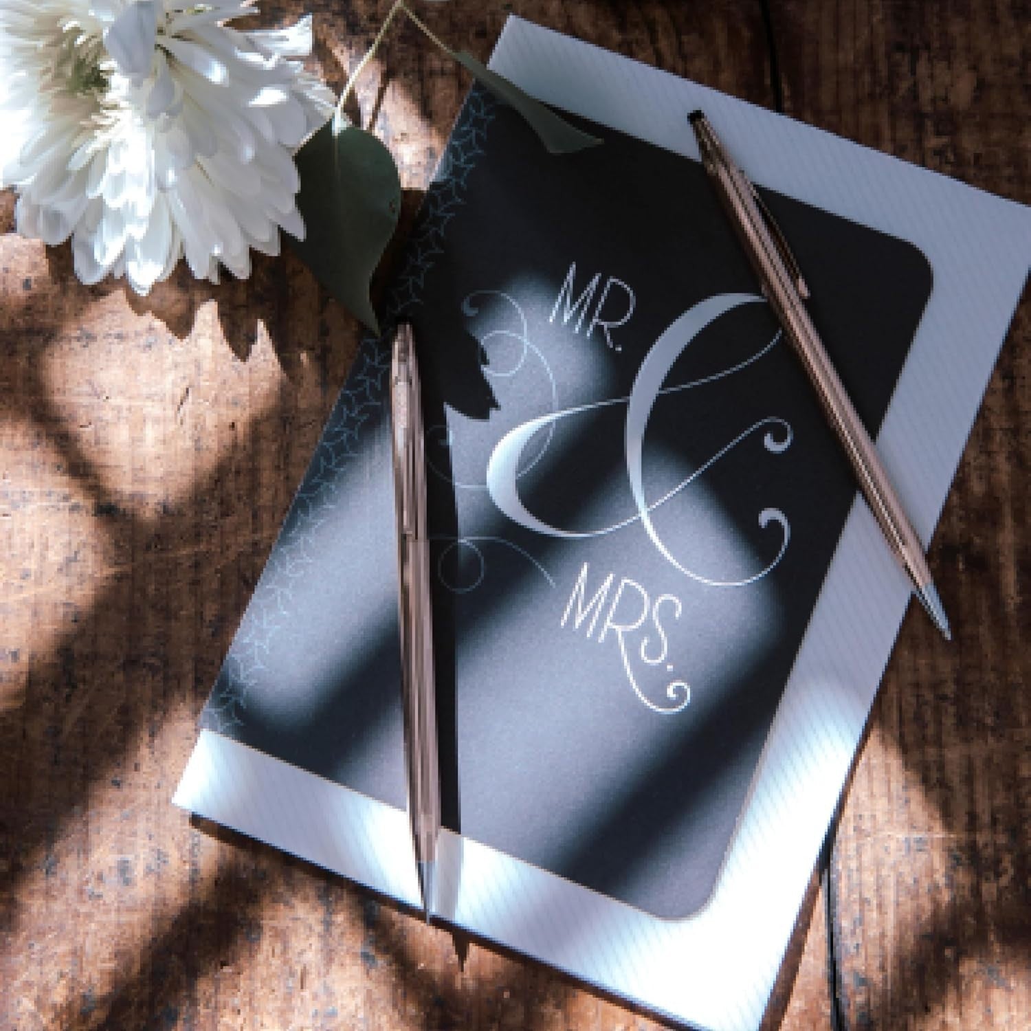 Luxury Glossy Black Ballpoint Pen – Medium Point, Chrome-Plated, Gift Box