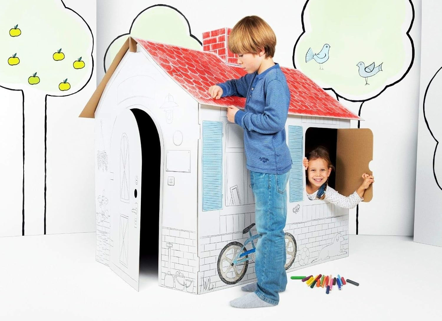 XL Cardboard Playhouse Kids Colour In DIY Creative Indoor Toy