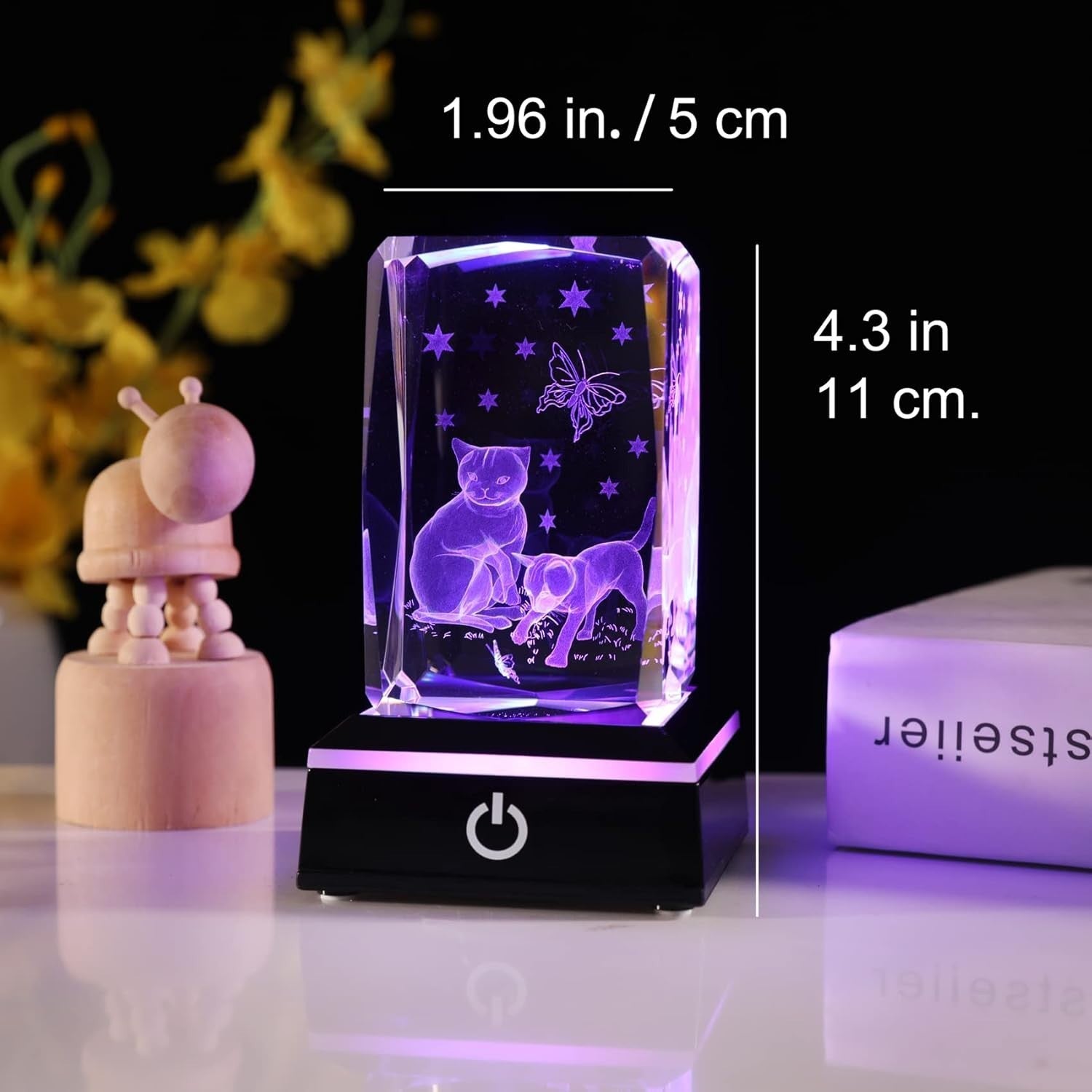 3D Crystal Cat & Butterfly Light Ornament • LED Colour-Changing Glass Gift Decor