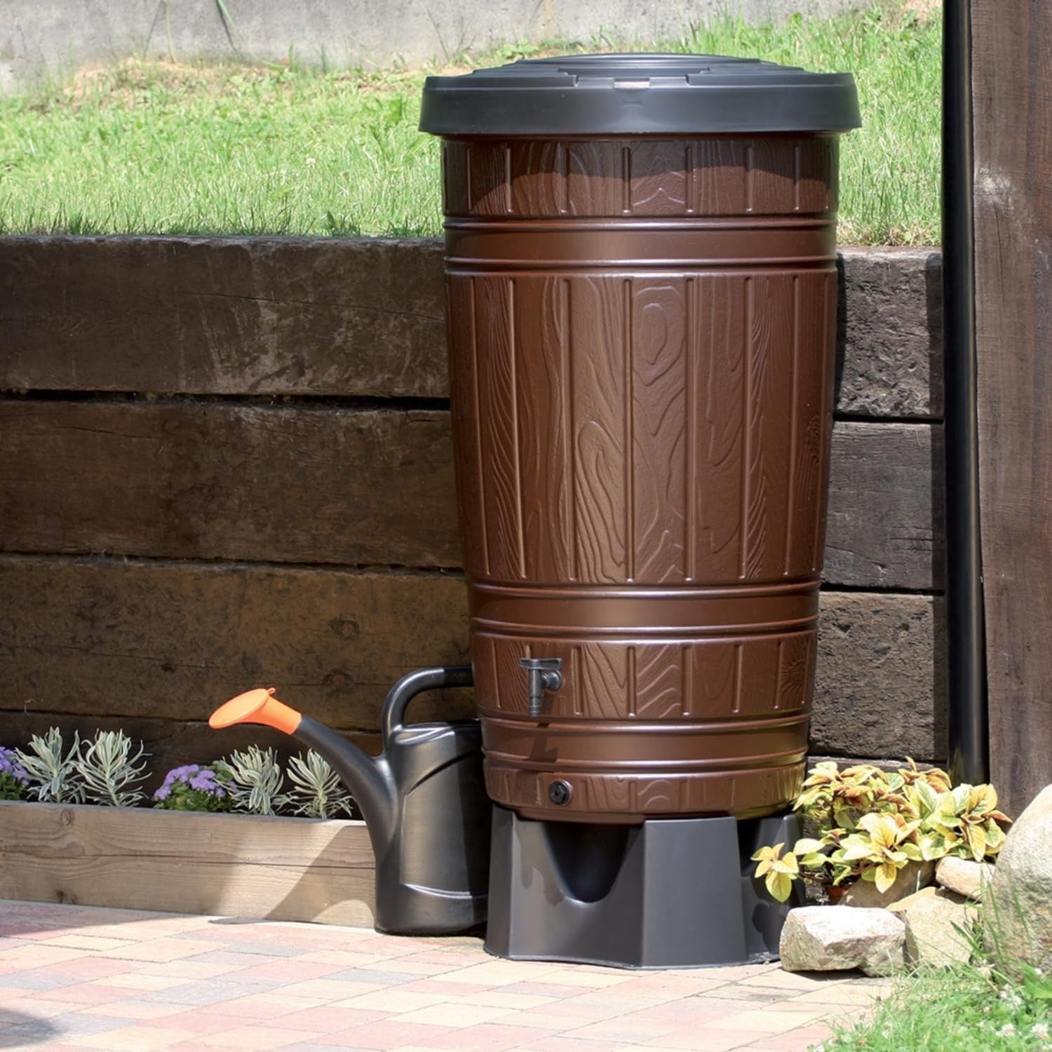 265L Wood Look Plastic Water Butt Tank with Lid – Garden Rain Collector Brown