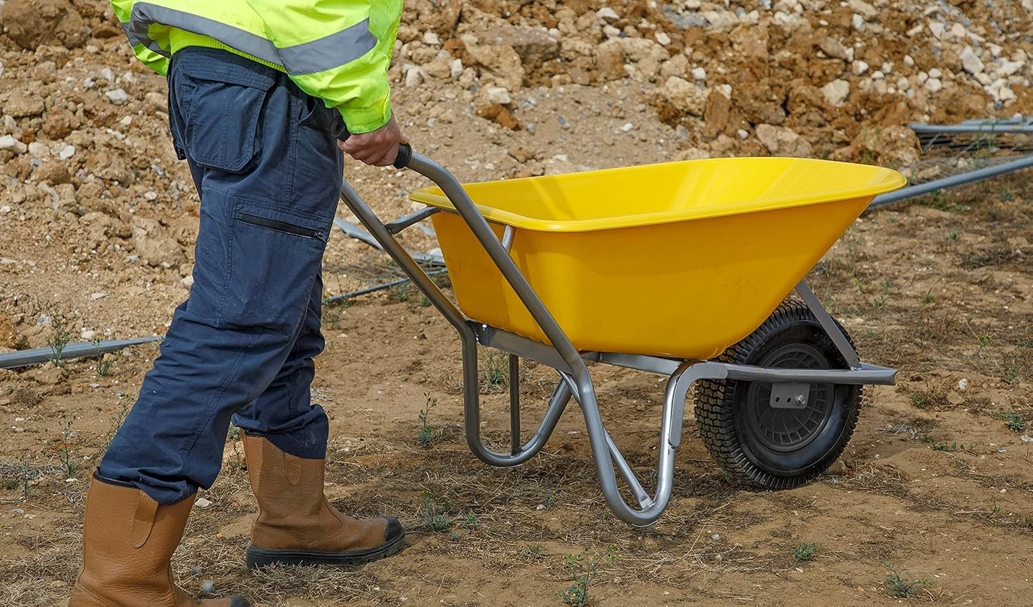 100L – Pneumatic Wheelbarrow Yellow – Heavy Duty Alloy Steel Tray for 120kg