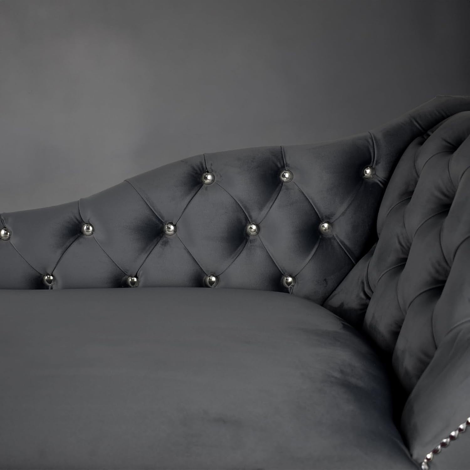 Velvet Tufted Chaise Lounge Sofa Right Hand Grey Accent Chair 133cm.