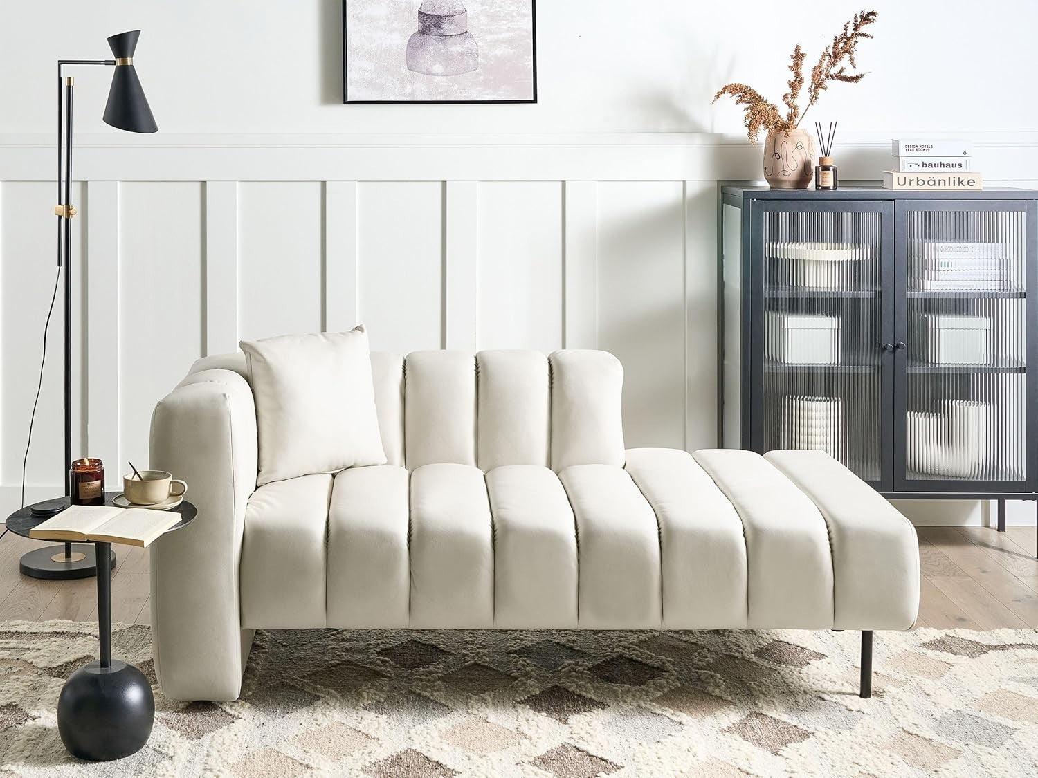 Modern Left Hand Chaise Lounge Vegan Leather Sofa Off-White 173cm Recliner