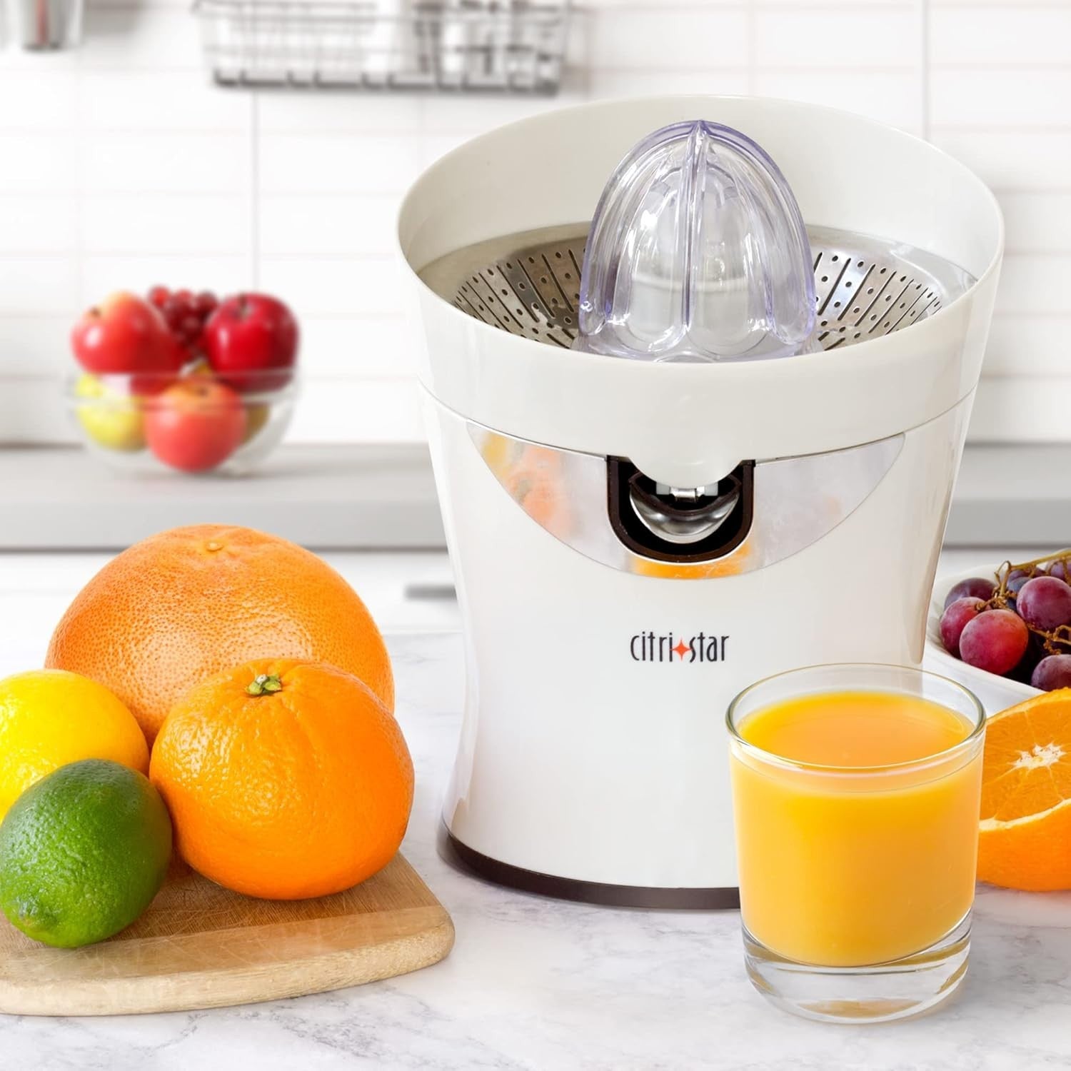 Electric Citrus Juicer Quiet Powerful Motor Drip Free Easy Clean 0.6L