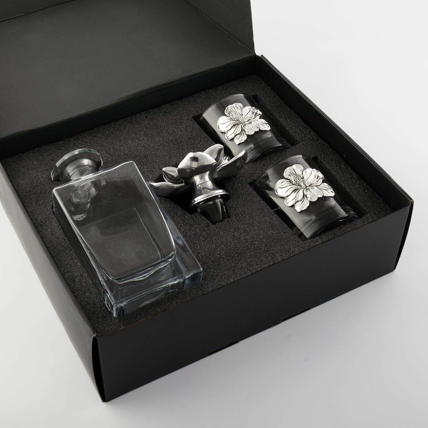 Luxury Magnolia Decanter Set 750ml with Floral Whiskey Glasses | Elegant Bar Gif
