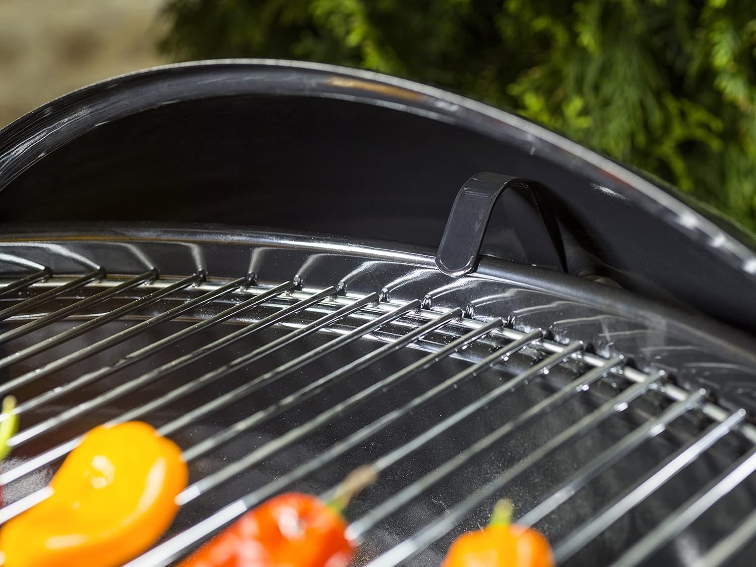 47cm Charcoal Kettle BBQ Grill with Lid Thermometer Tripod Stand Outdoor Cooking