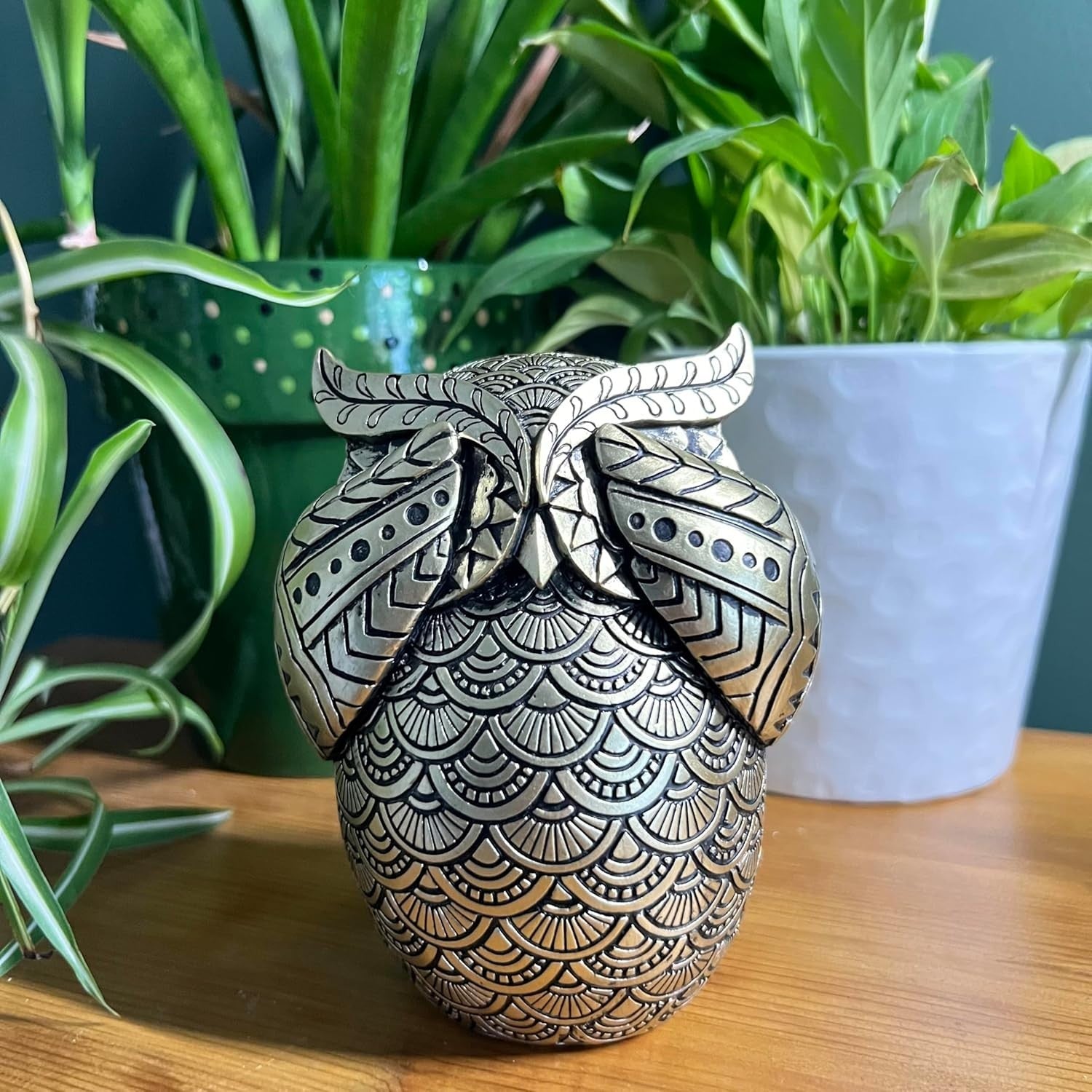 Gold Owl Ornament 13cm Polystone Figurine Elegant Home Decor Sculpture Gift